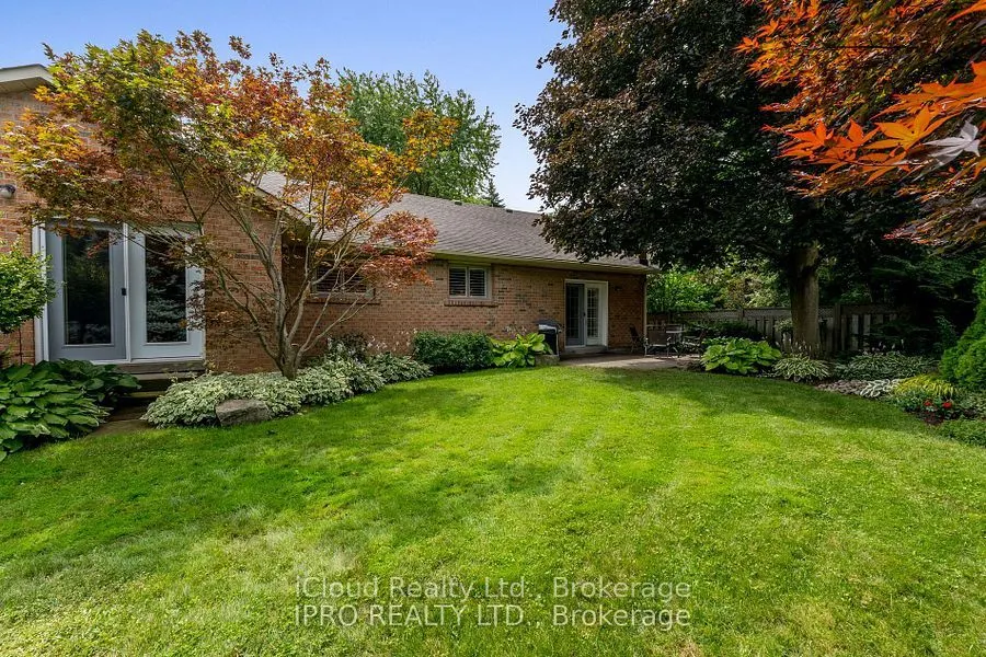 20 Lennox Court
