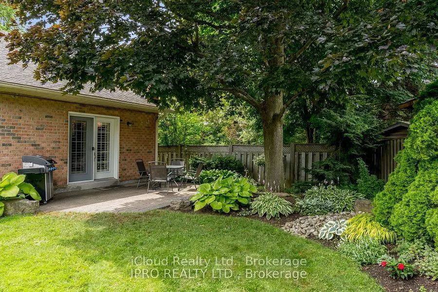 20 Lennox Court