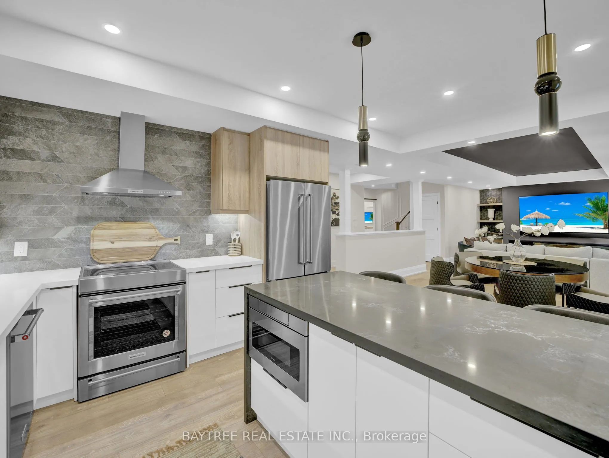 16 Hickory Ridge Court