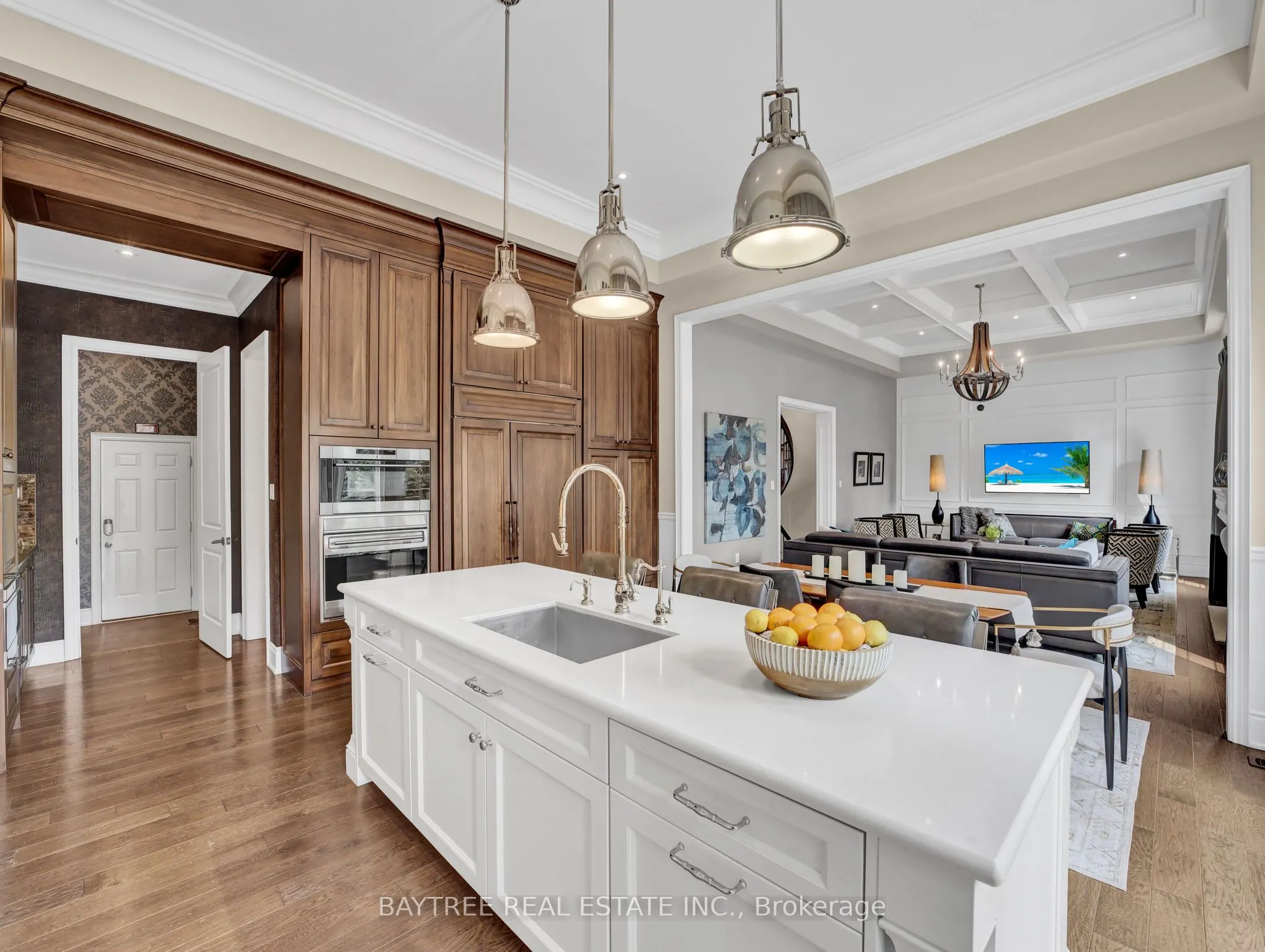 16 Hickory Ridge Court