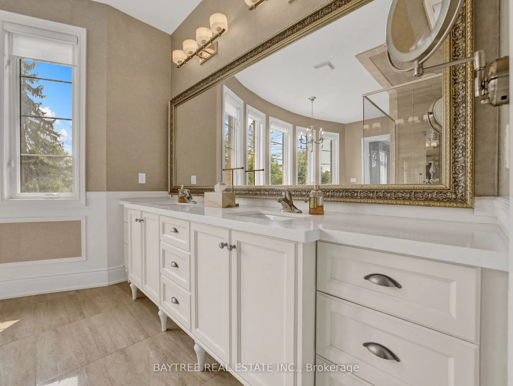 16 Hickory Ridge Court