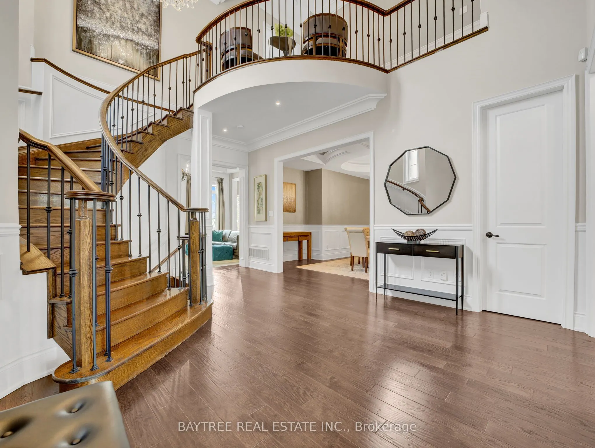 16 Hickory Ridge Court