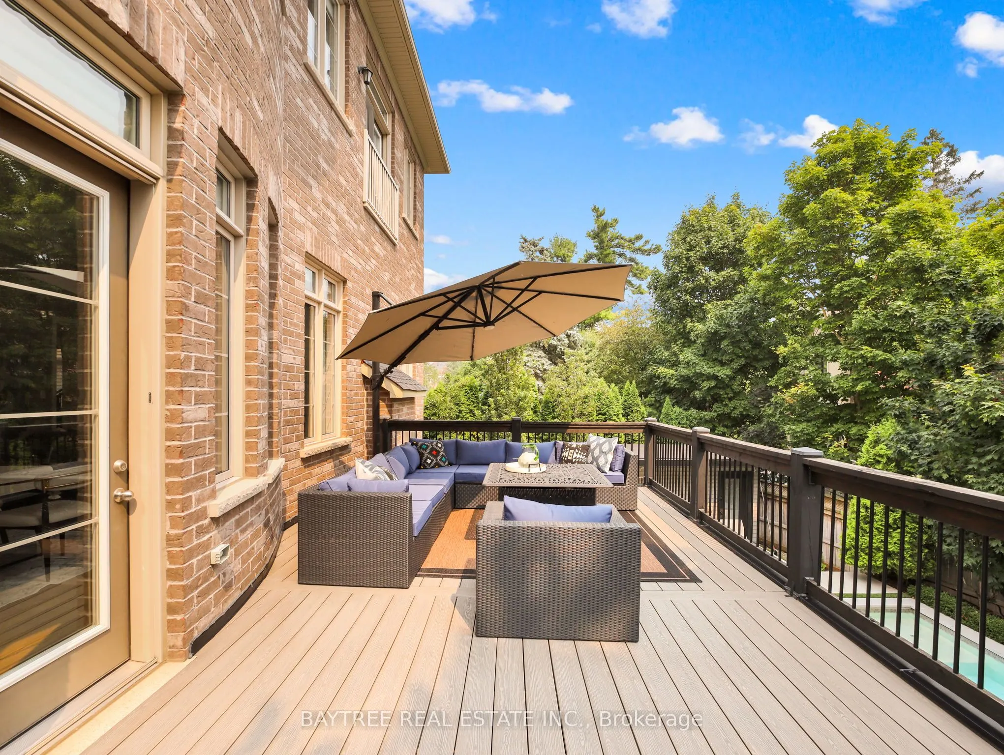 16 Hickory Ridge Court