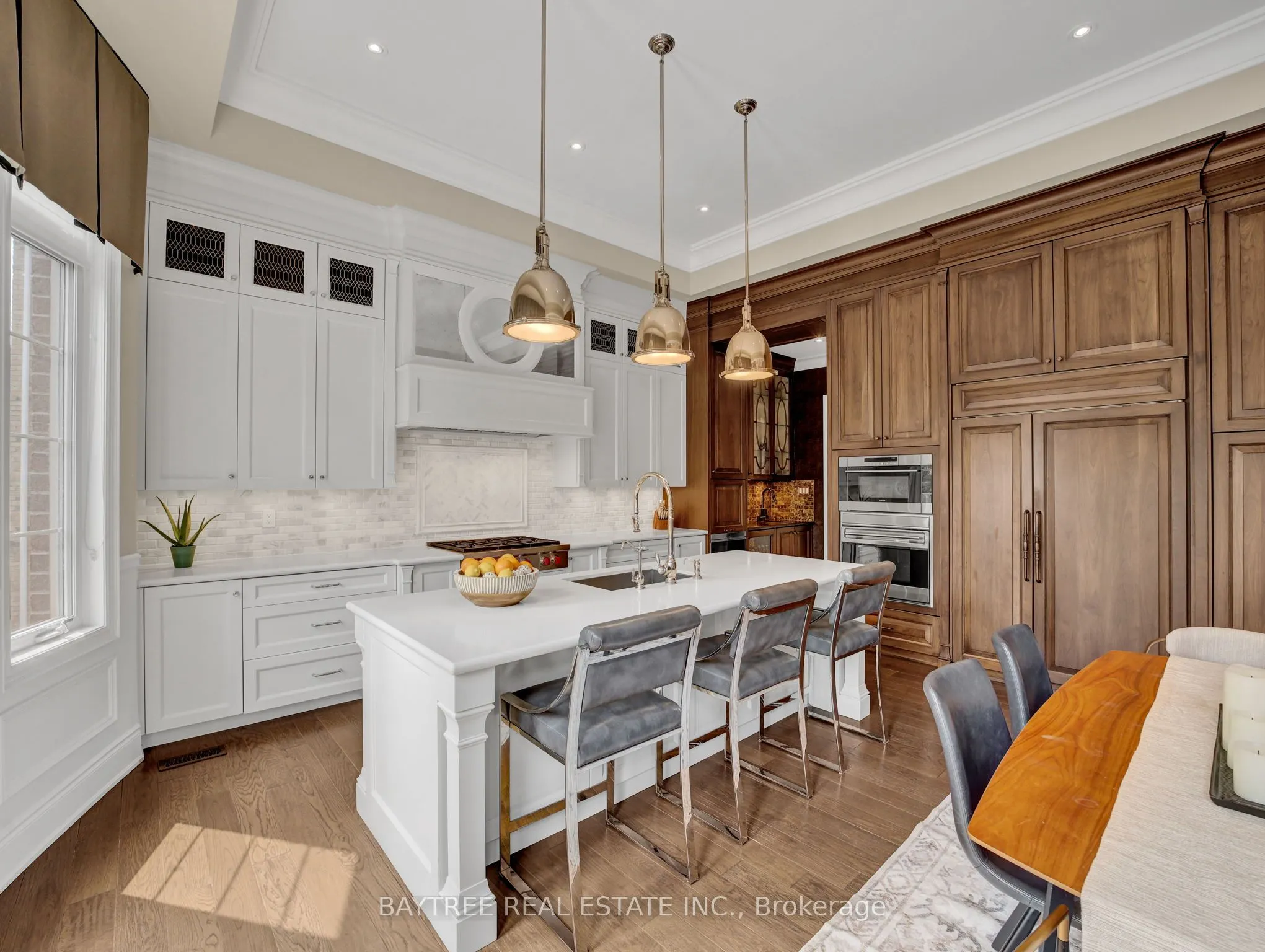 16 Hickory Ridge Court