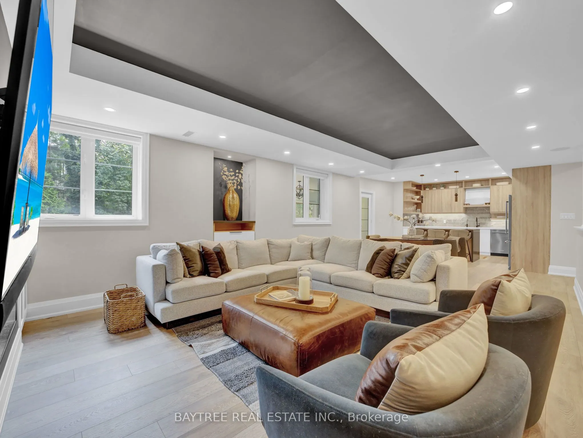 16 Hickory Ridge Court