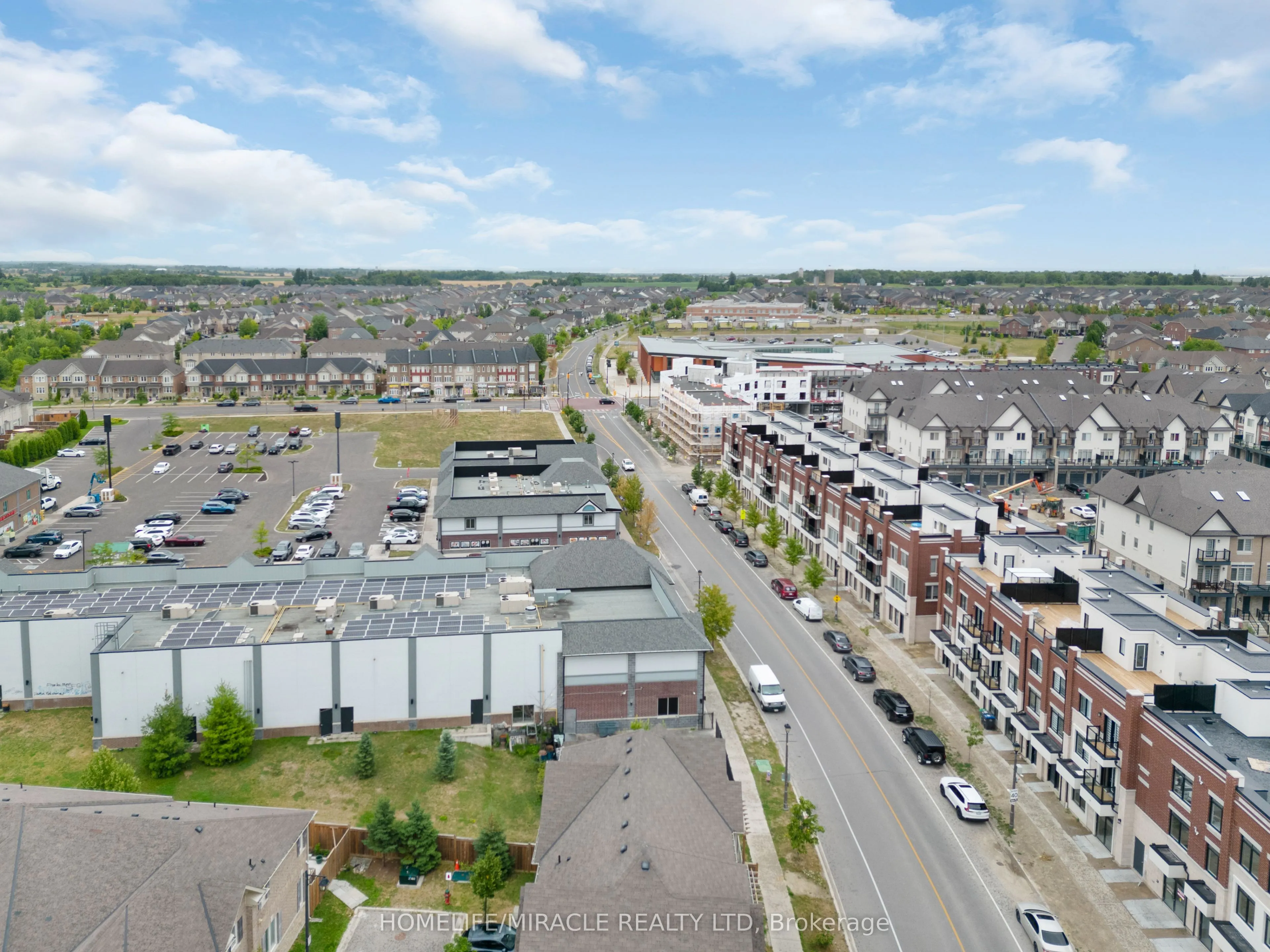 402 Dougall Avenue, #402