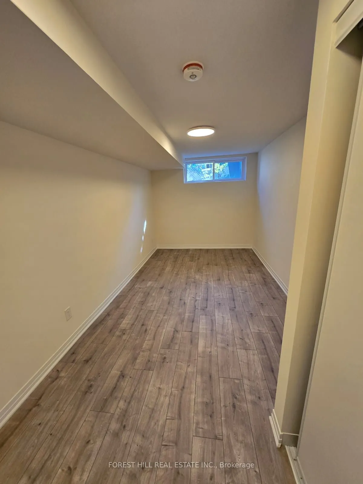 12 Smallwood Drive, #R