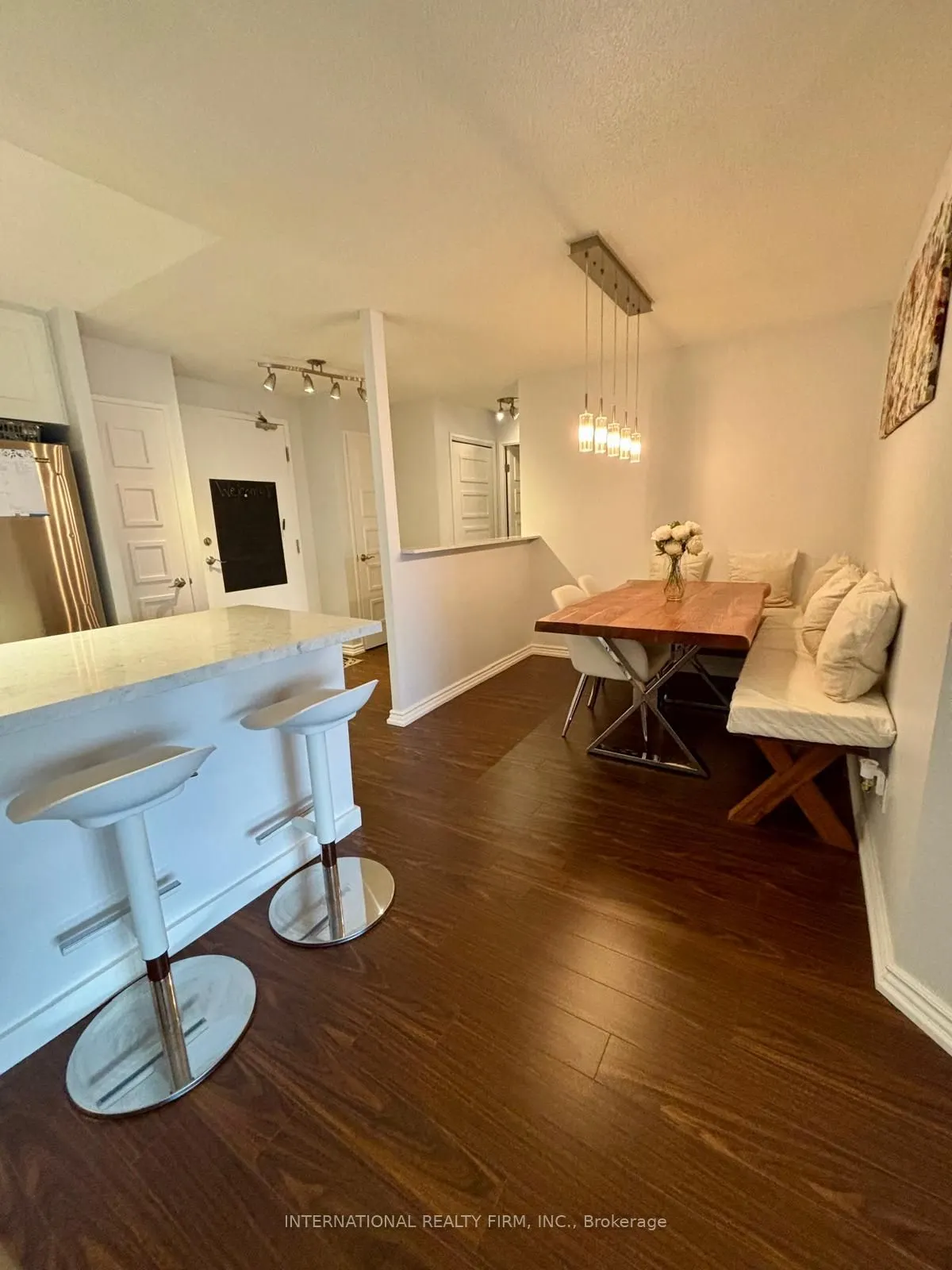 145 Hillcrest Avenue E, #2310