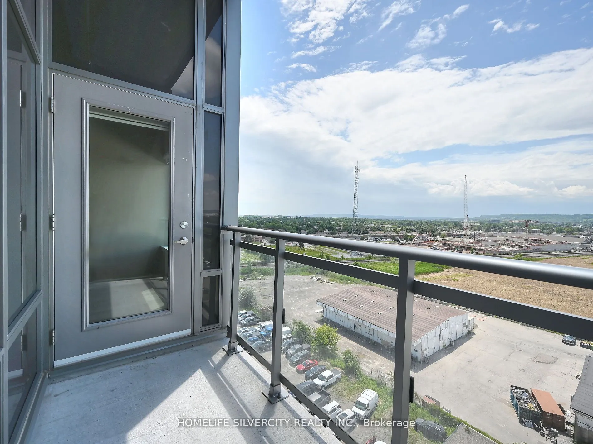 716 Main Street E, #1105