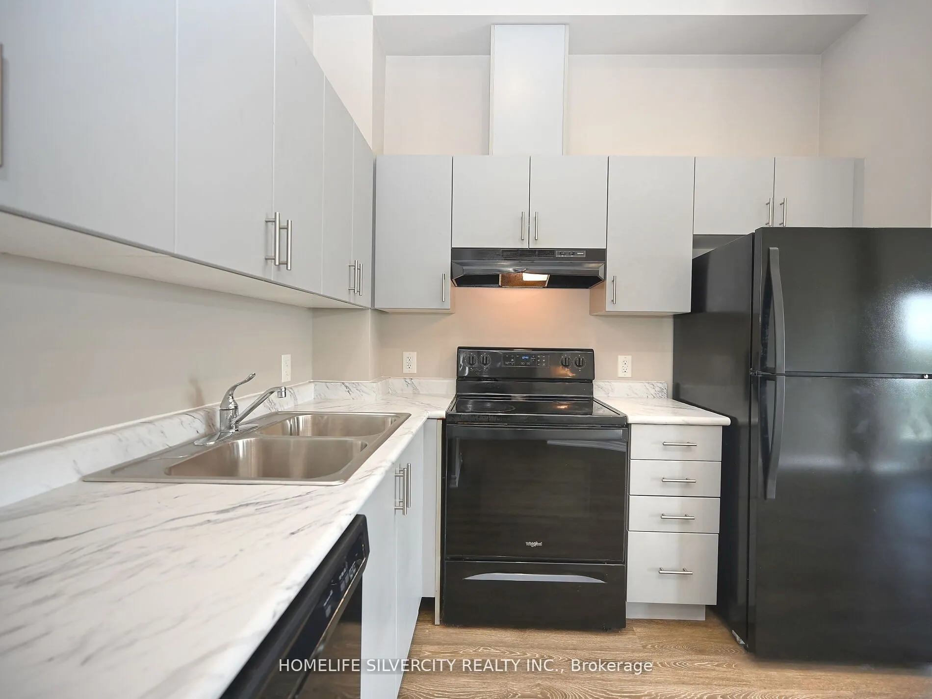 716 Main Street E, #1105