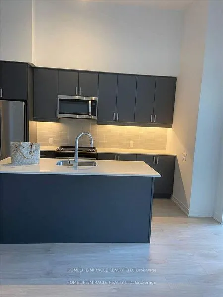 8 Nahani Way, #TH130
