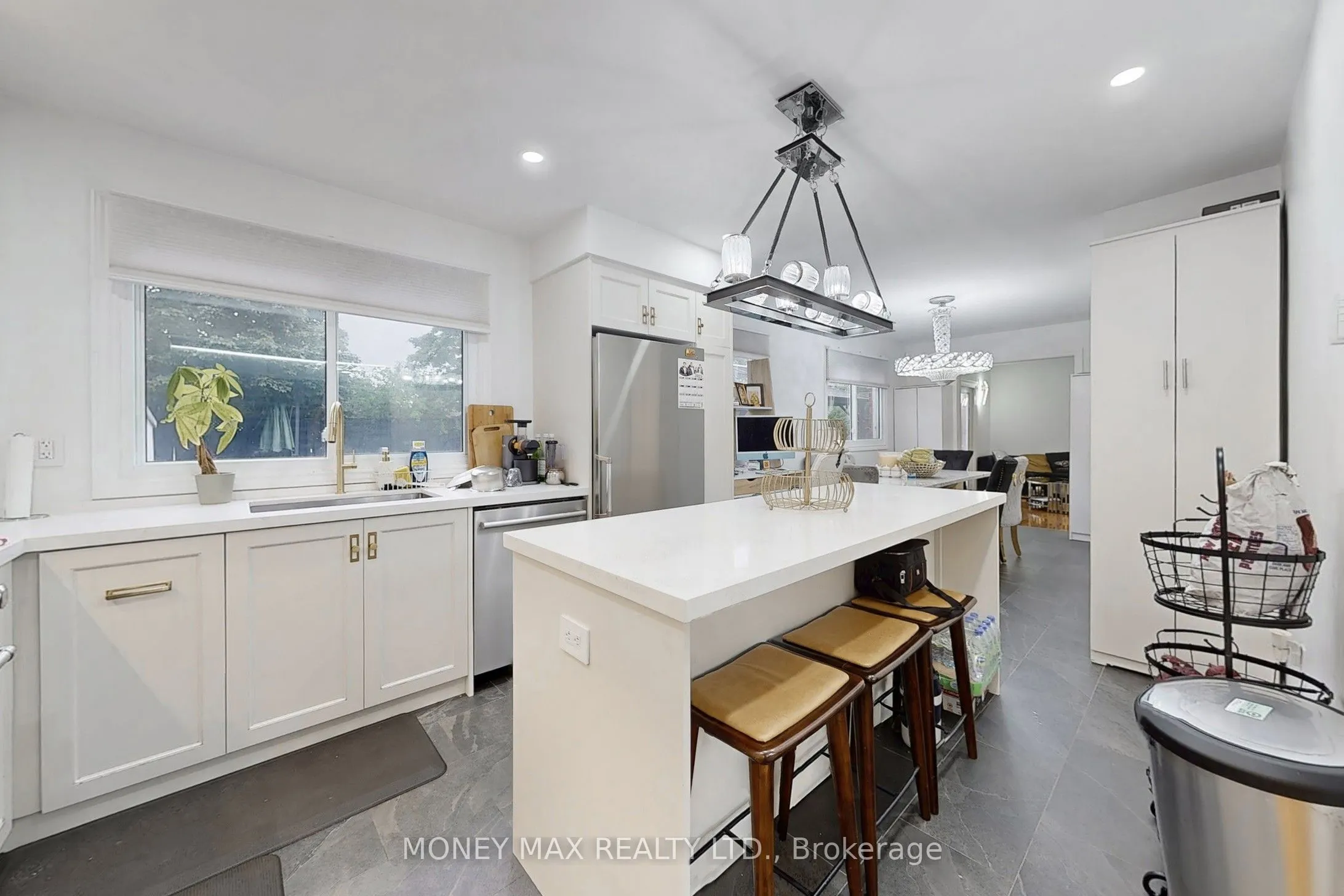95 Elgin Drive