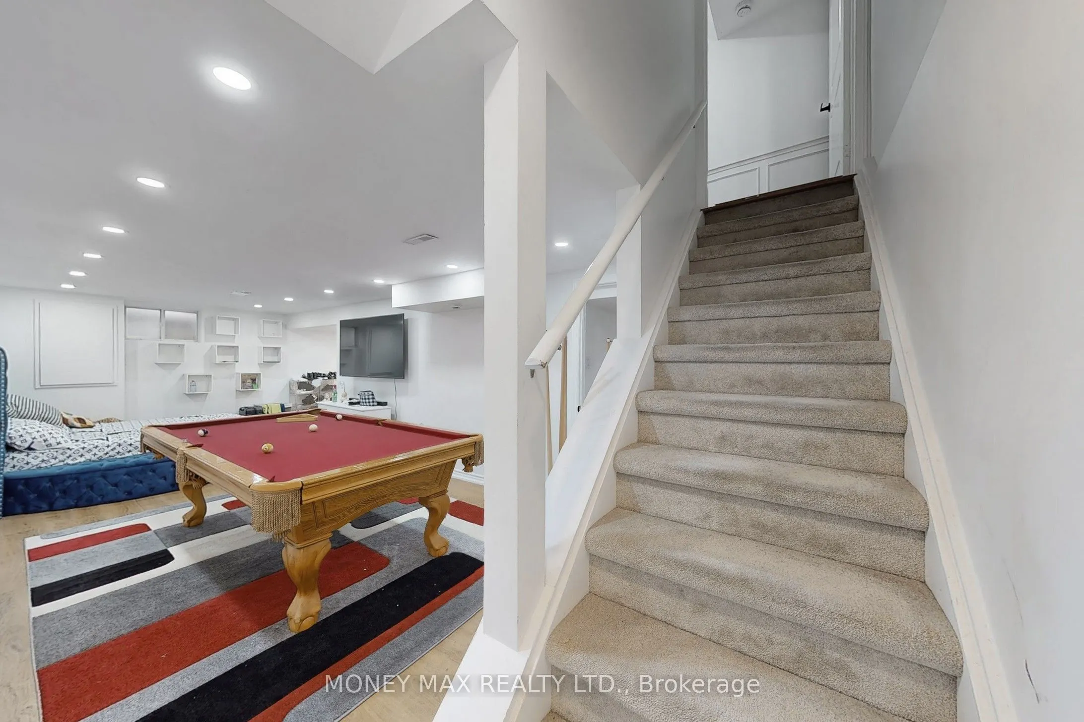 95 Elgin Drive