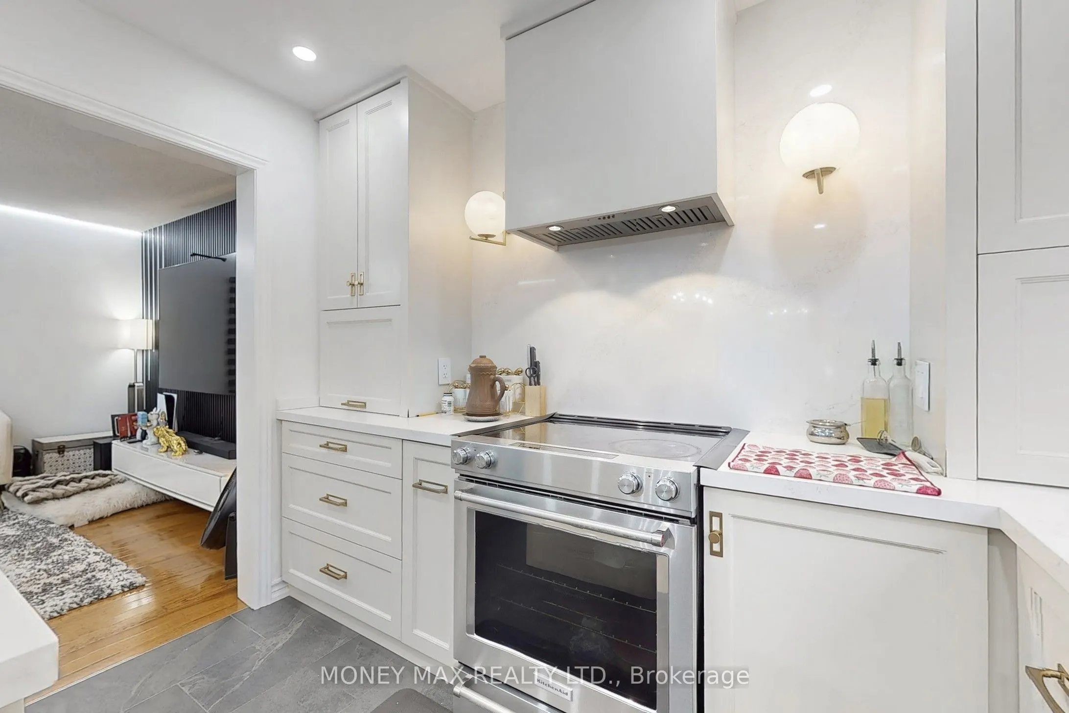 95 Elgin Drive