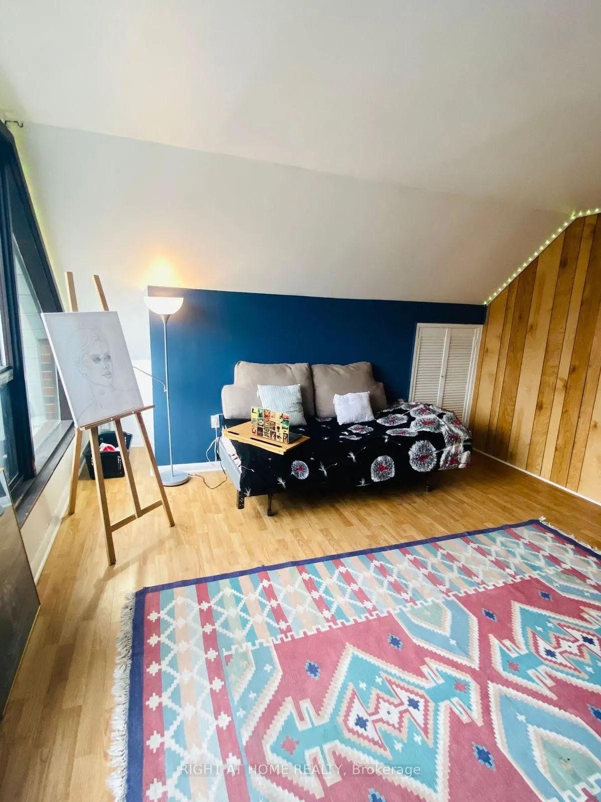 2123 Lawrence Avenue W, ##4