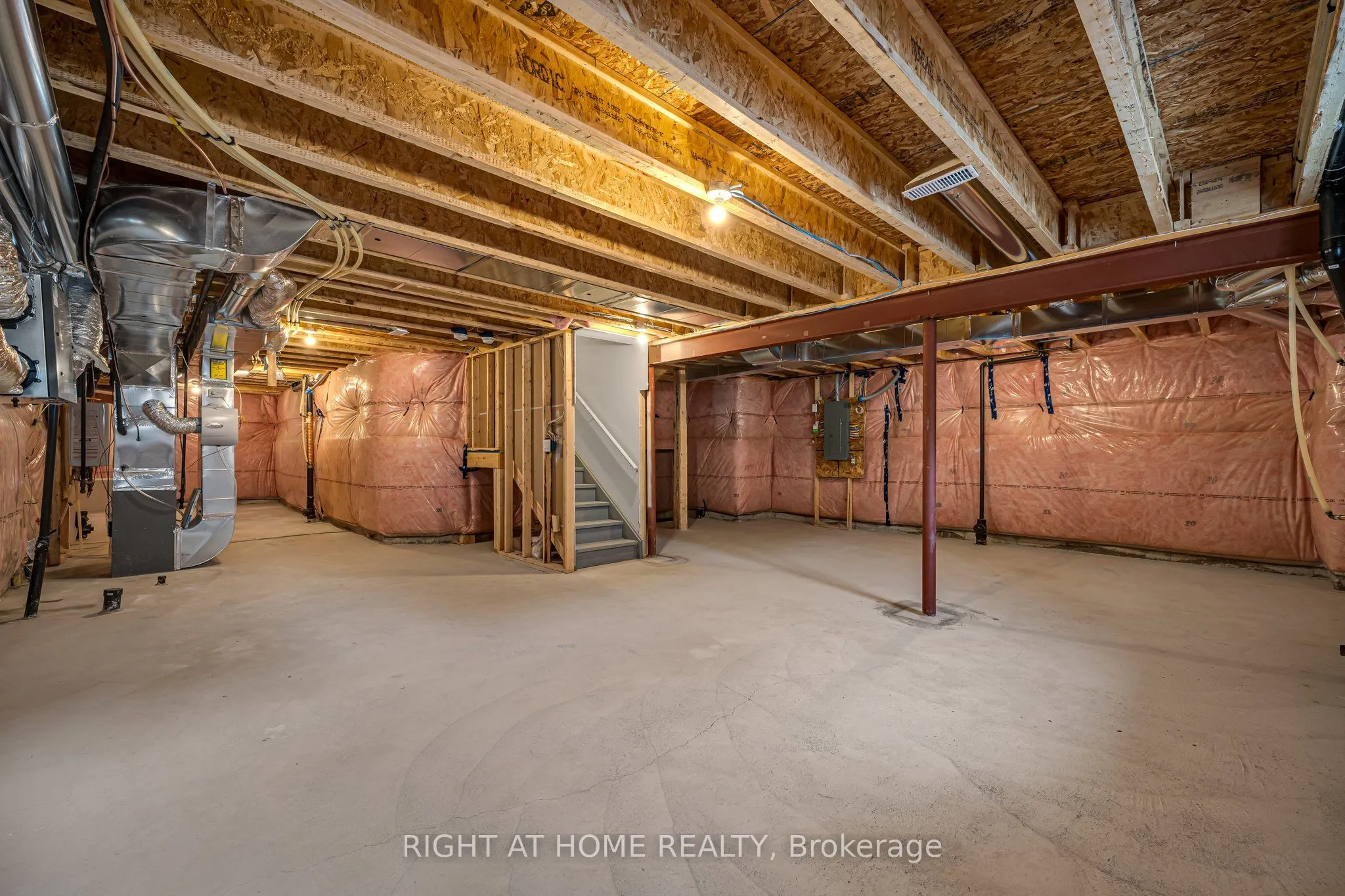 1267 Temperance Crescent