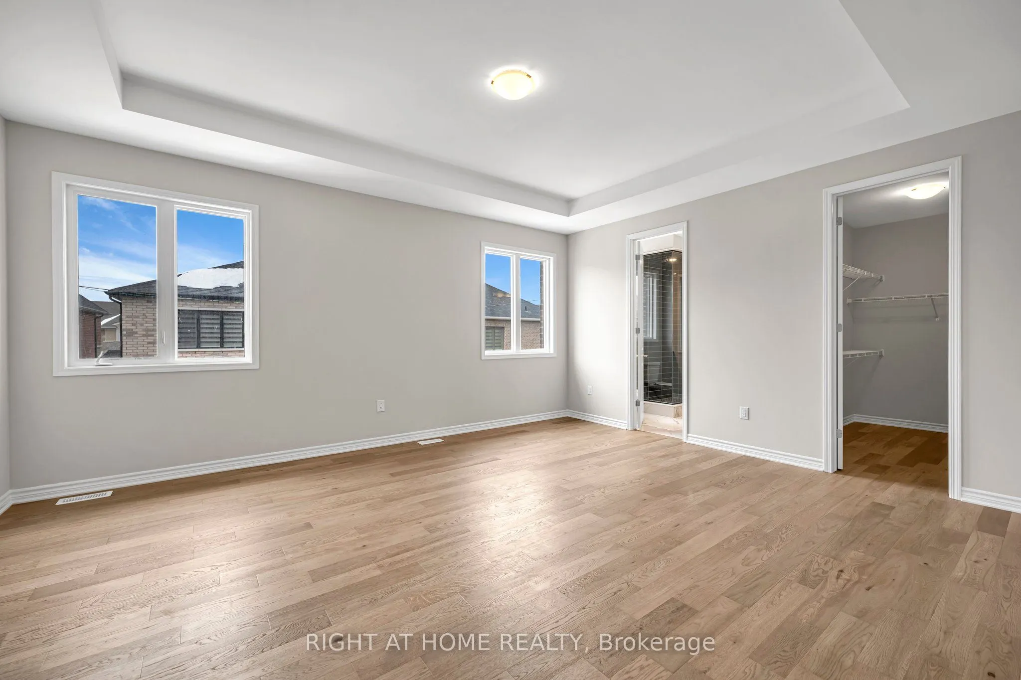 1267 Temperance Crescent