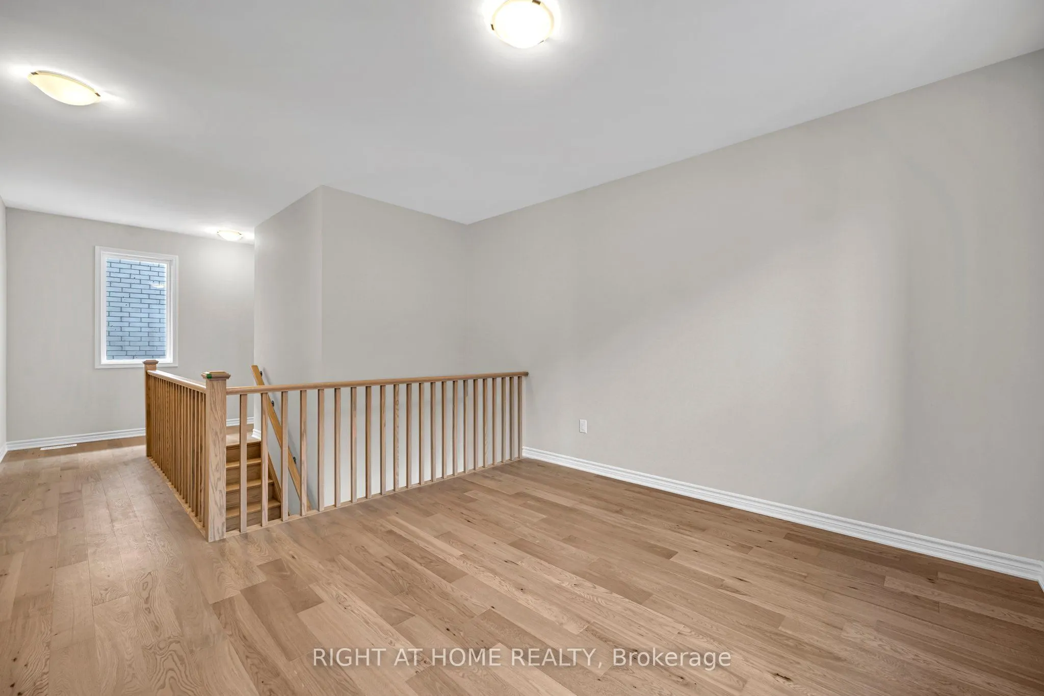 1267 Temperance Crescent