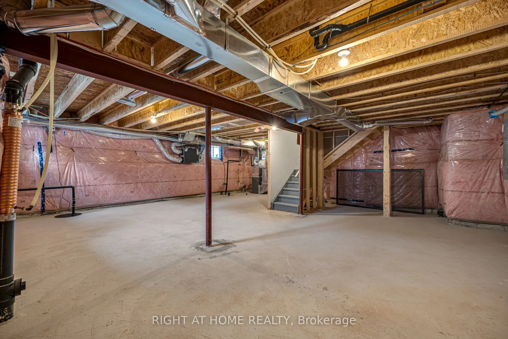 1267 Temperance Crescent