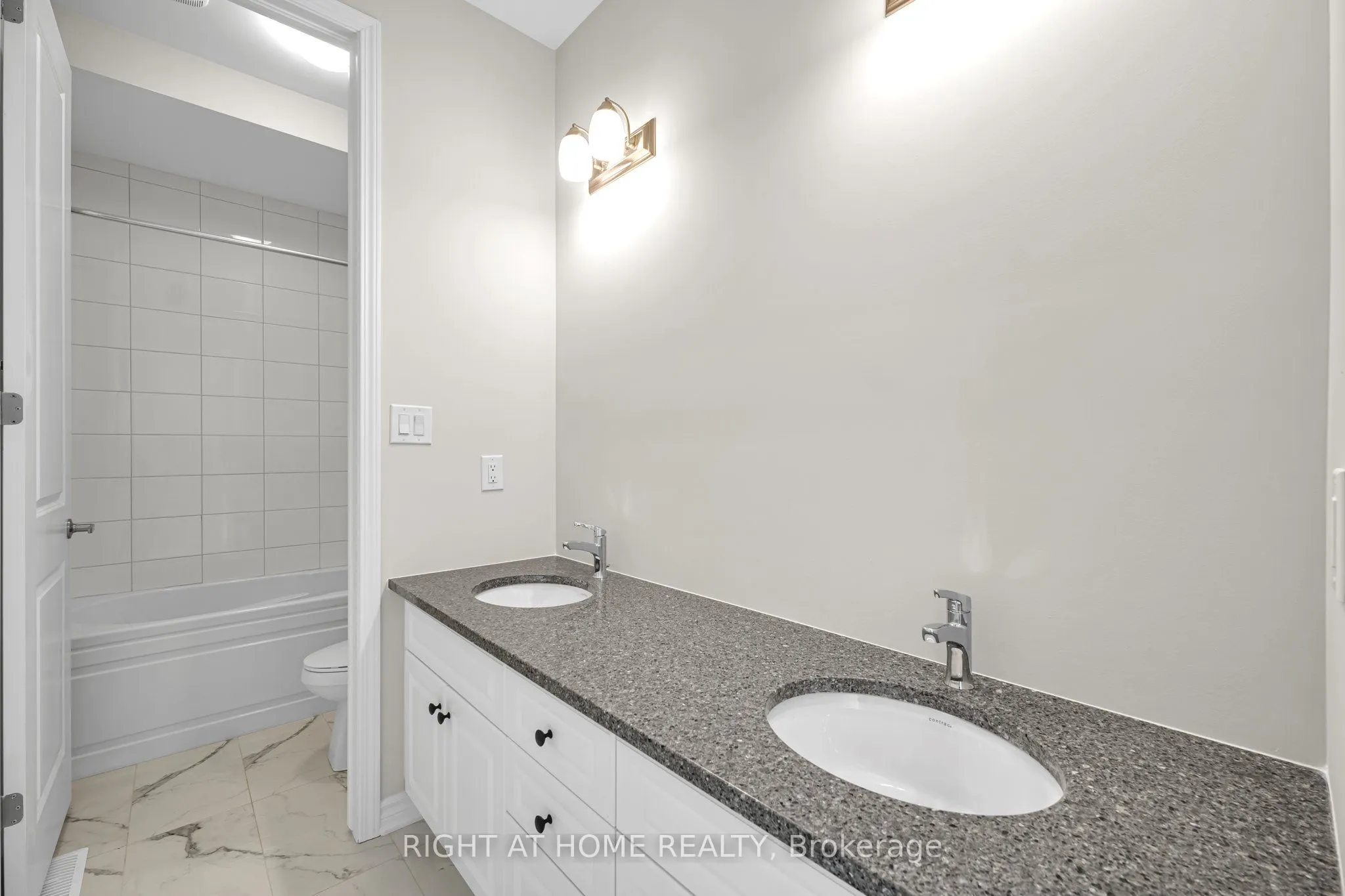 1267 Temperance Crescent