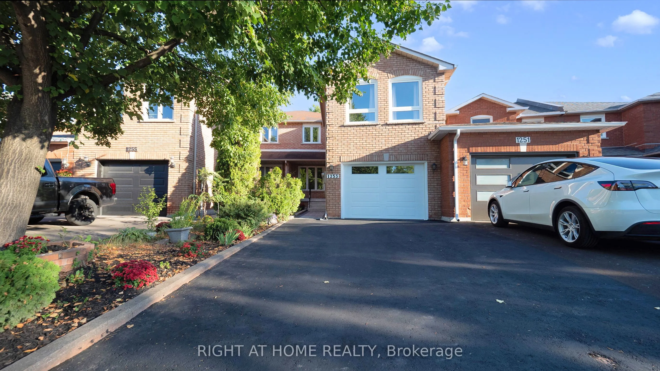 1253 Blackburn Drive