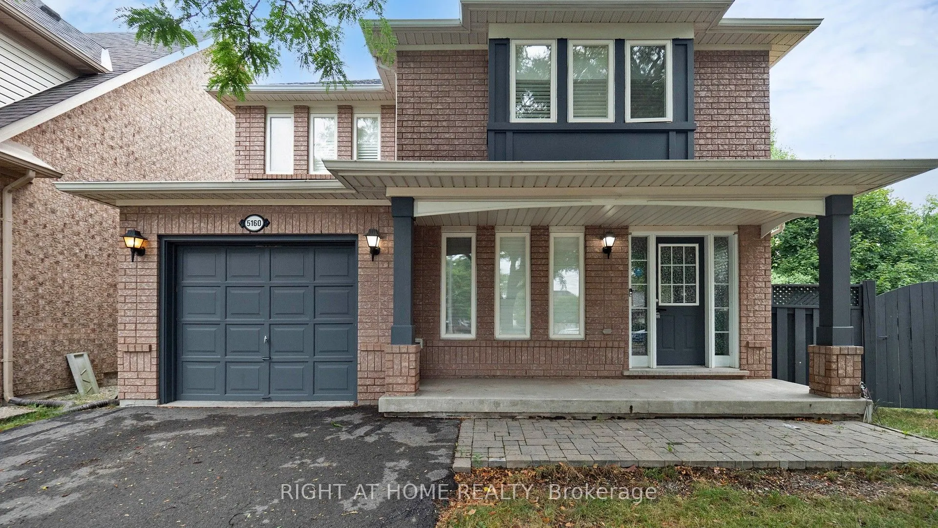 5160 Ravine Crescent