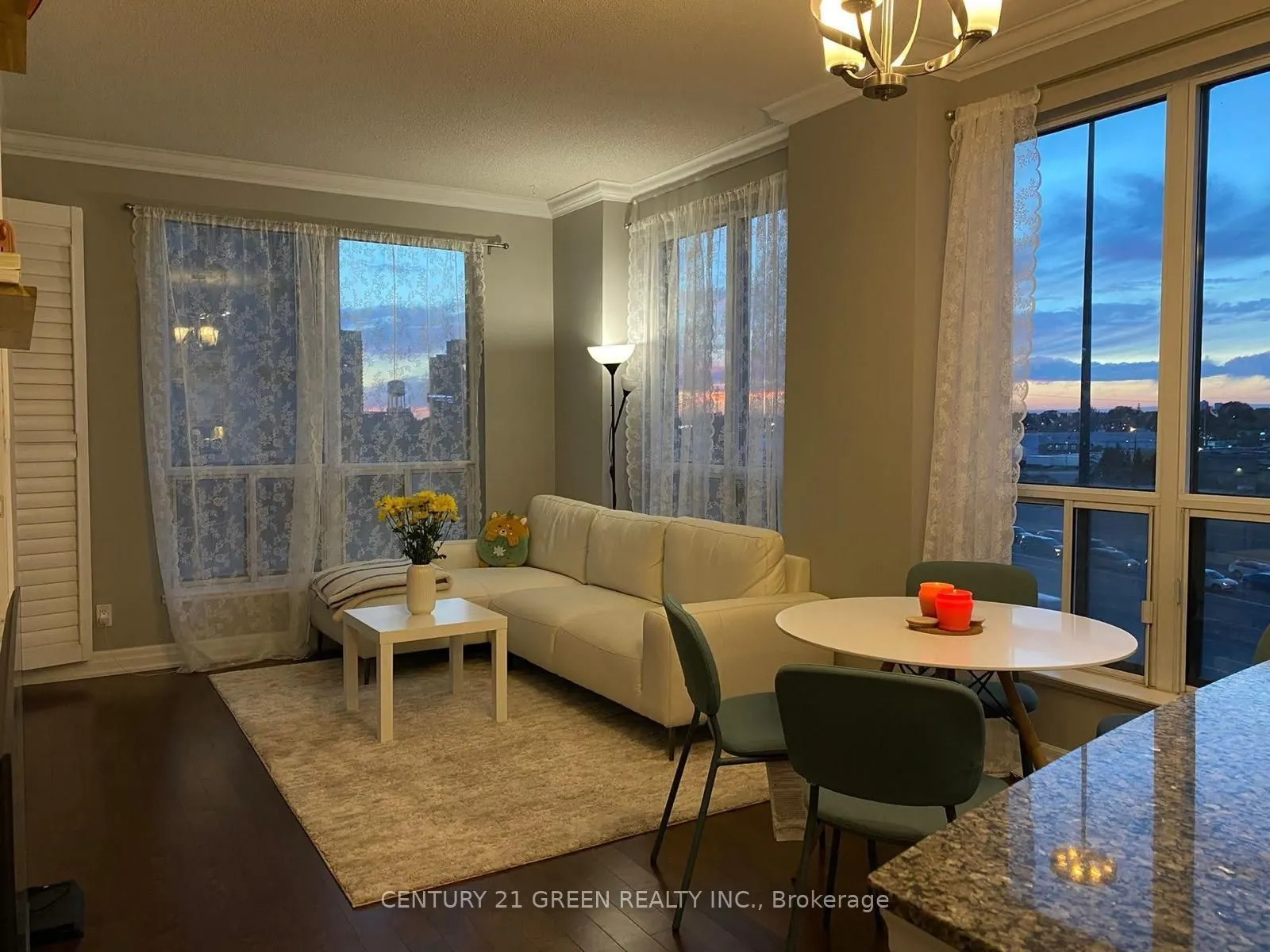 2087 Lake Shore Boulevard W, #707