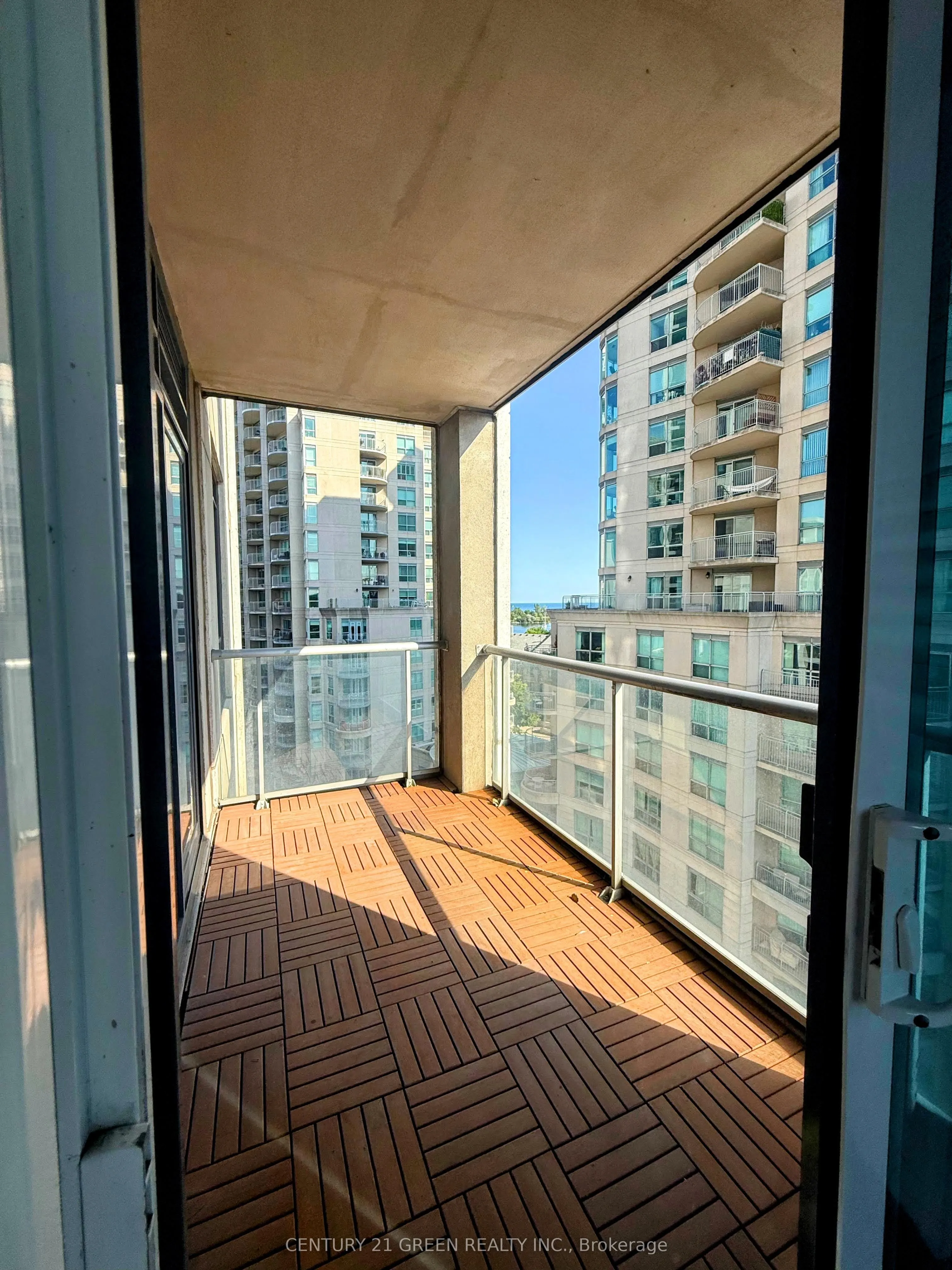 2087 Lake Shore Boulevard W, #707