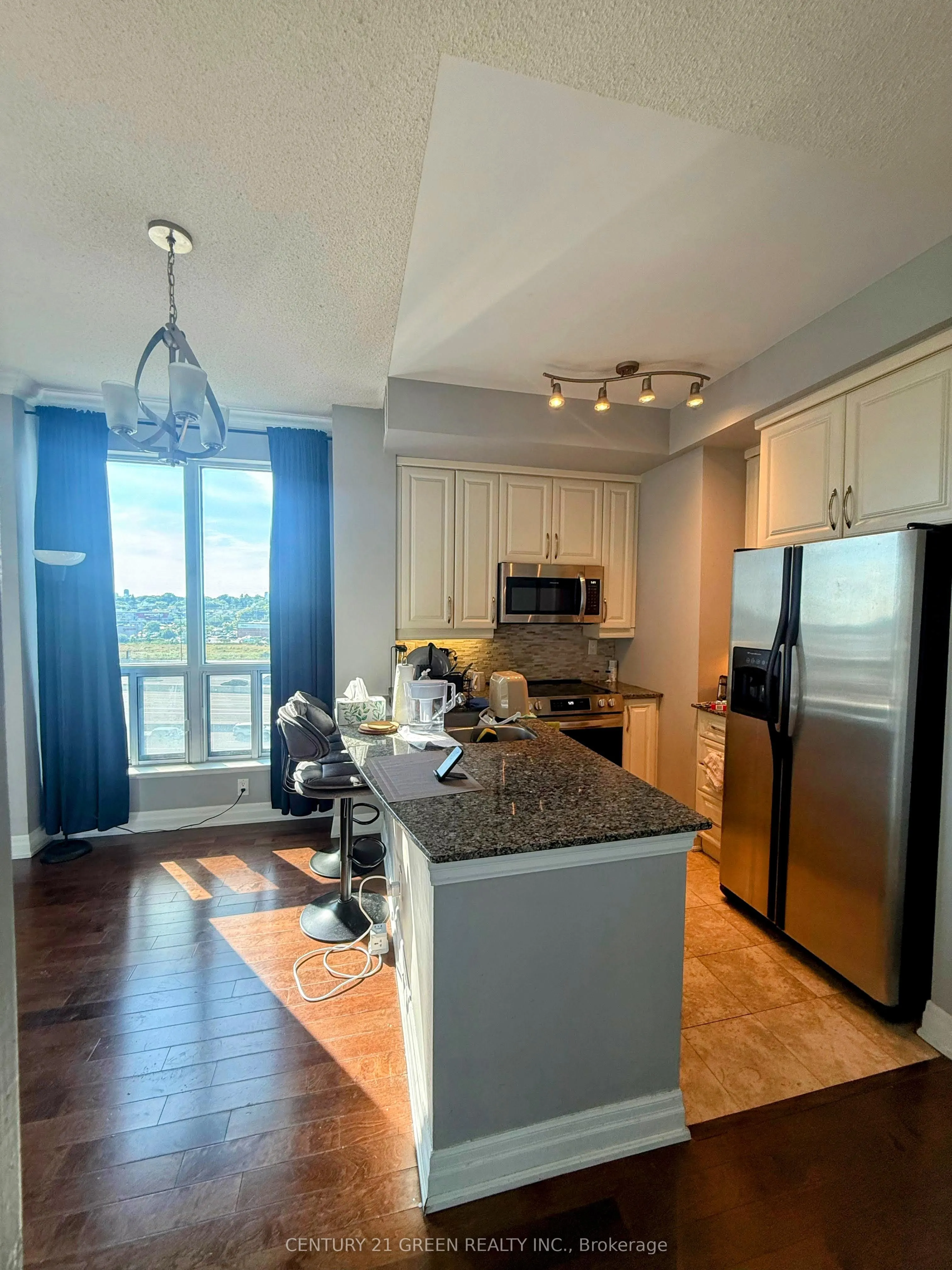 2087 Lake Shore Boulevard W, #707