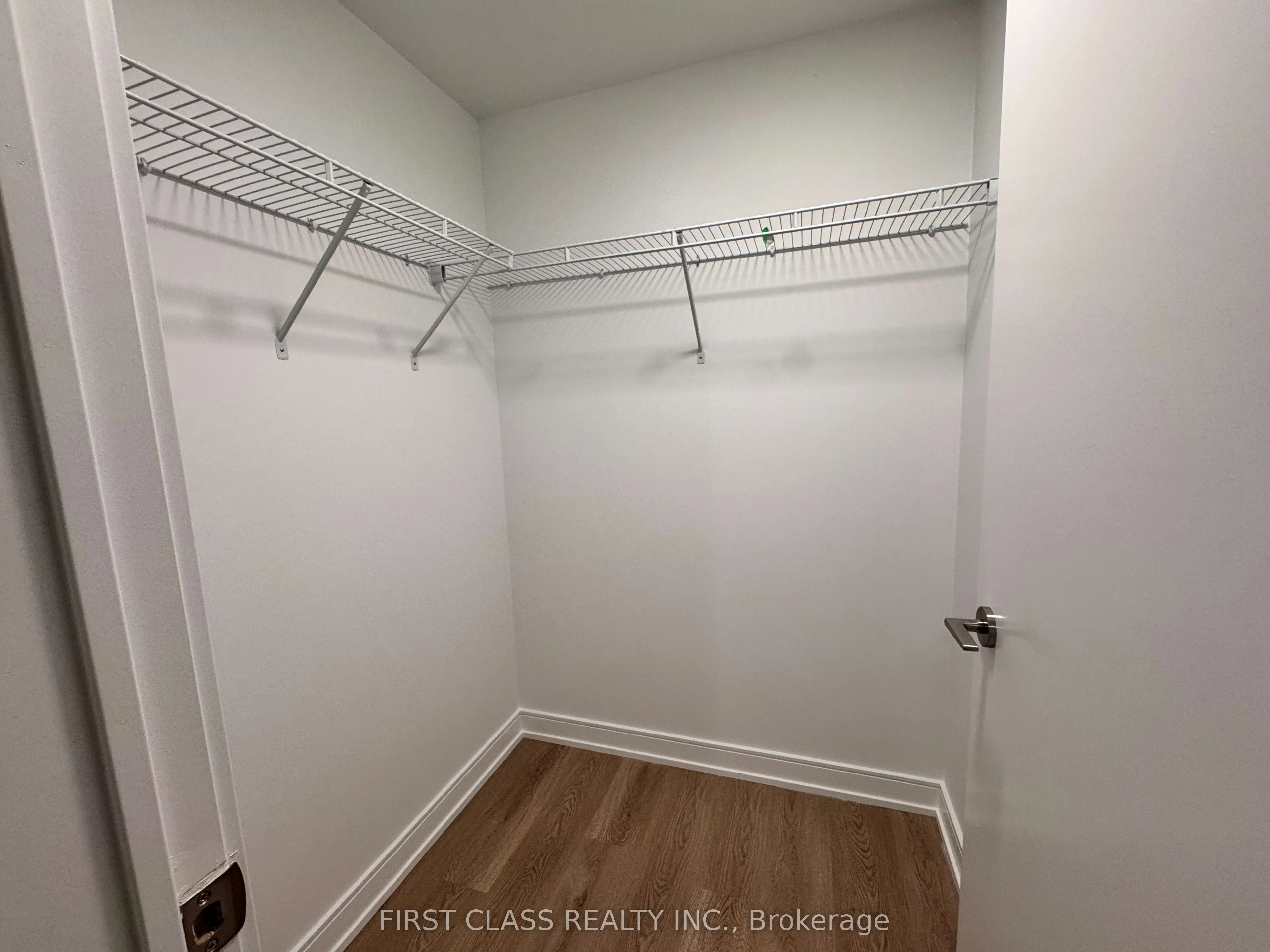 3009 Novar Road, #1010