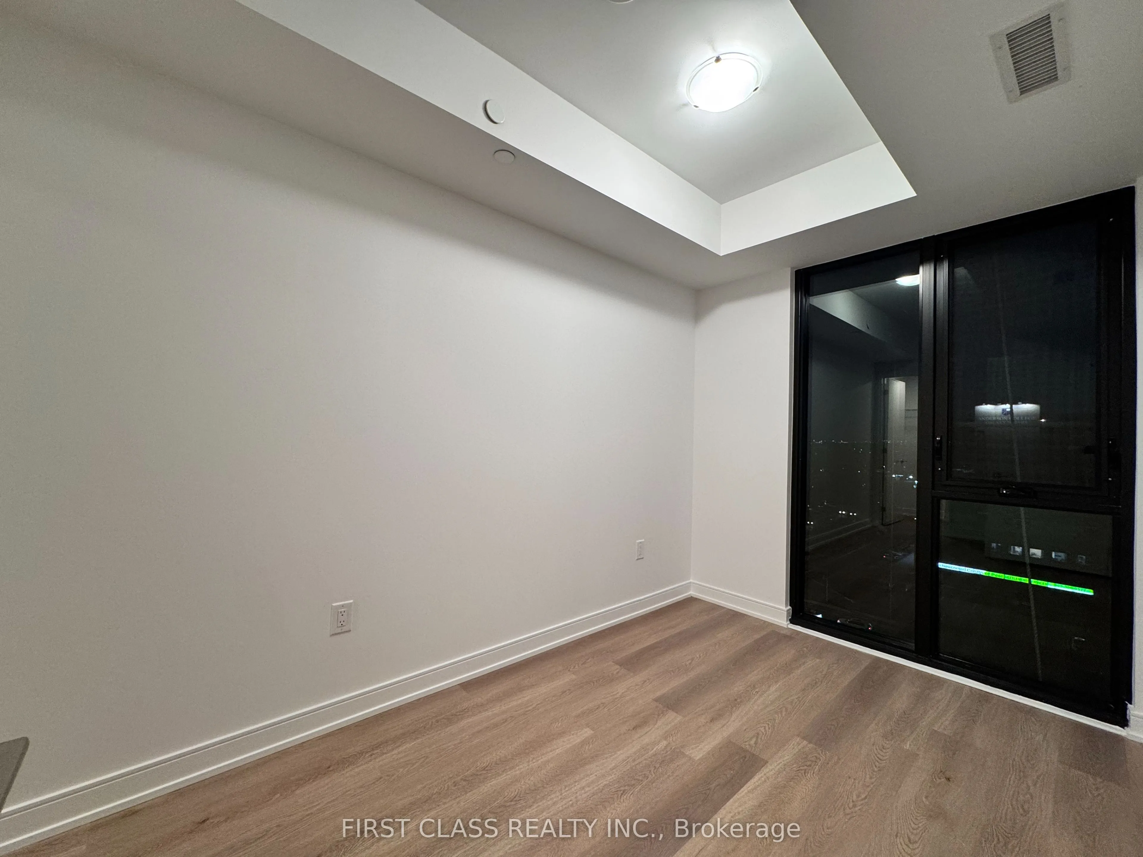 3009 Novar Road, #1010