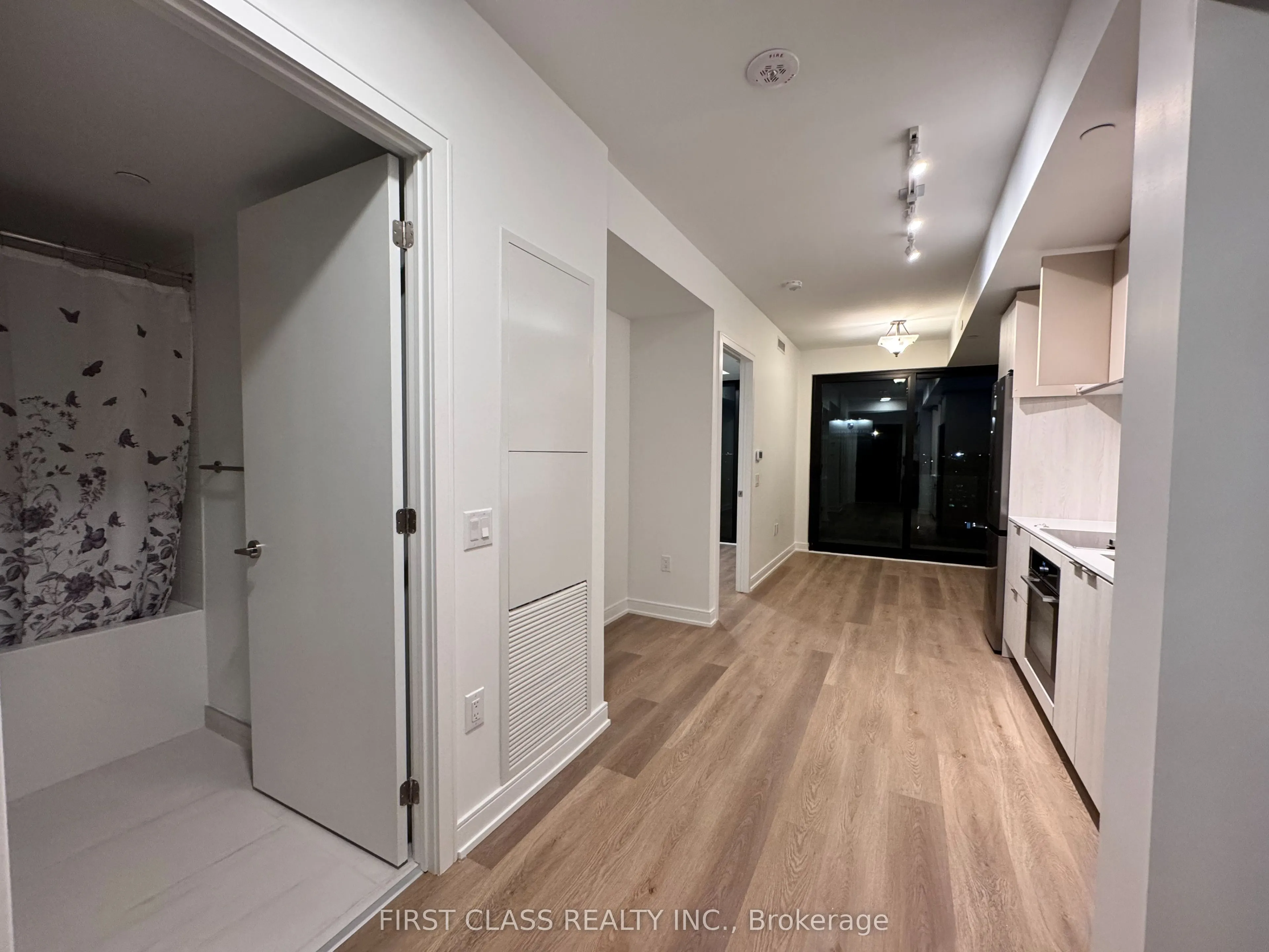 3009 Novar Road, #1010
