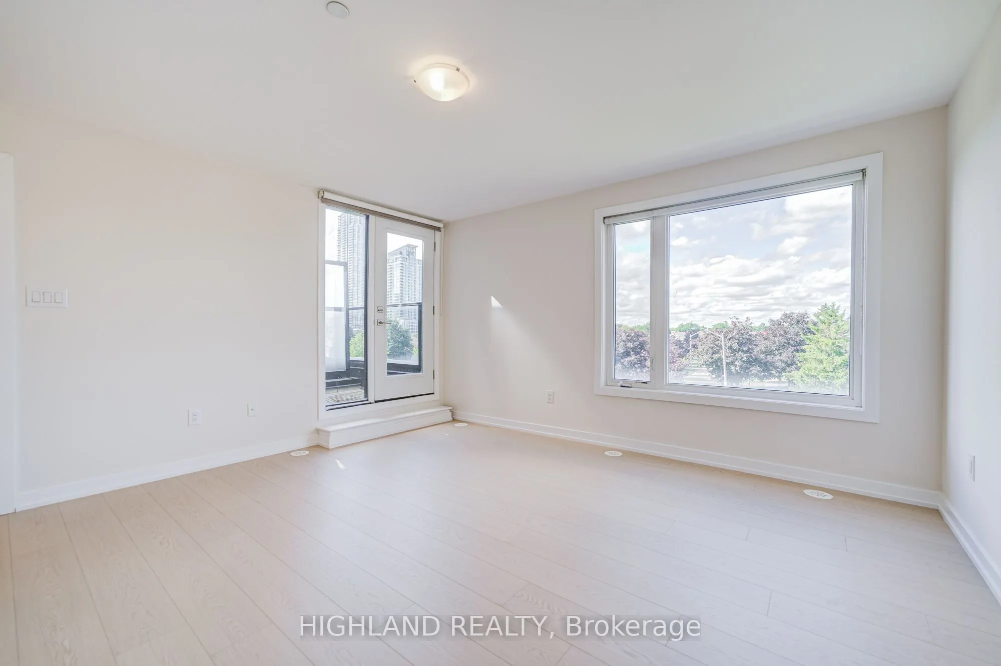 4070 Parkside Village Drive, #Th 9