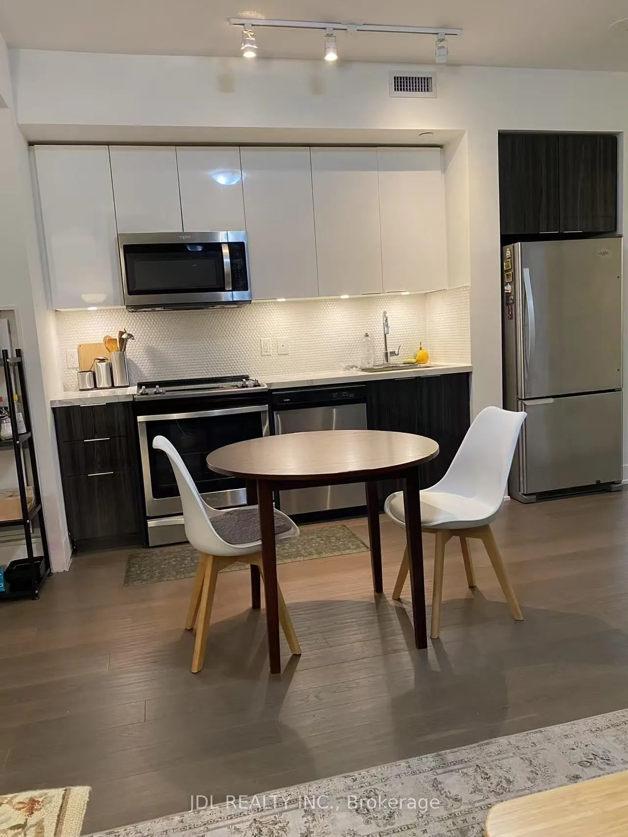 30 Shore Breeze Drive, #13