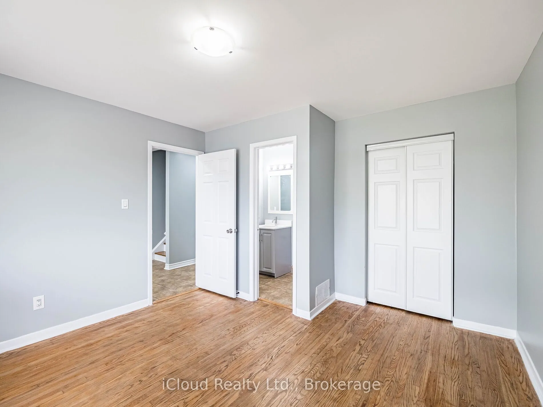 7458 Catalpa Road