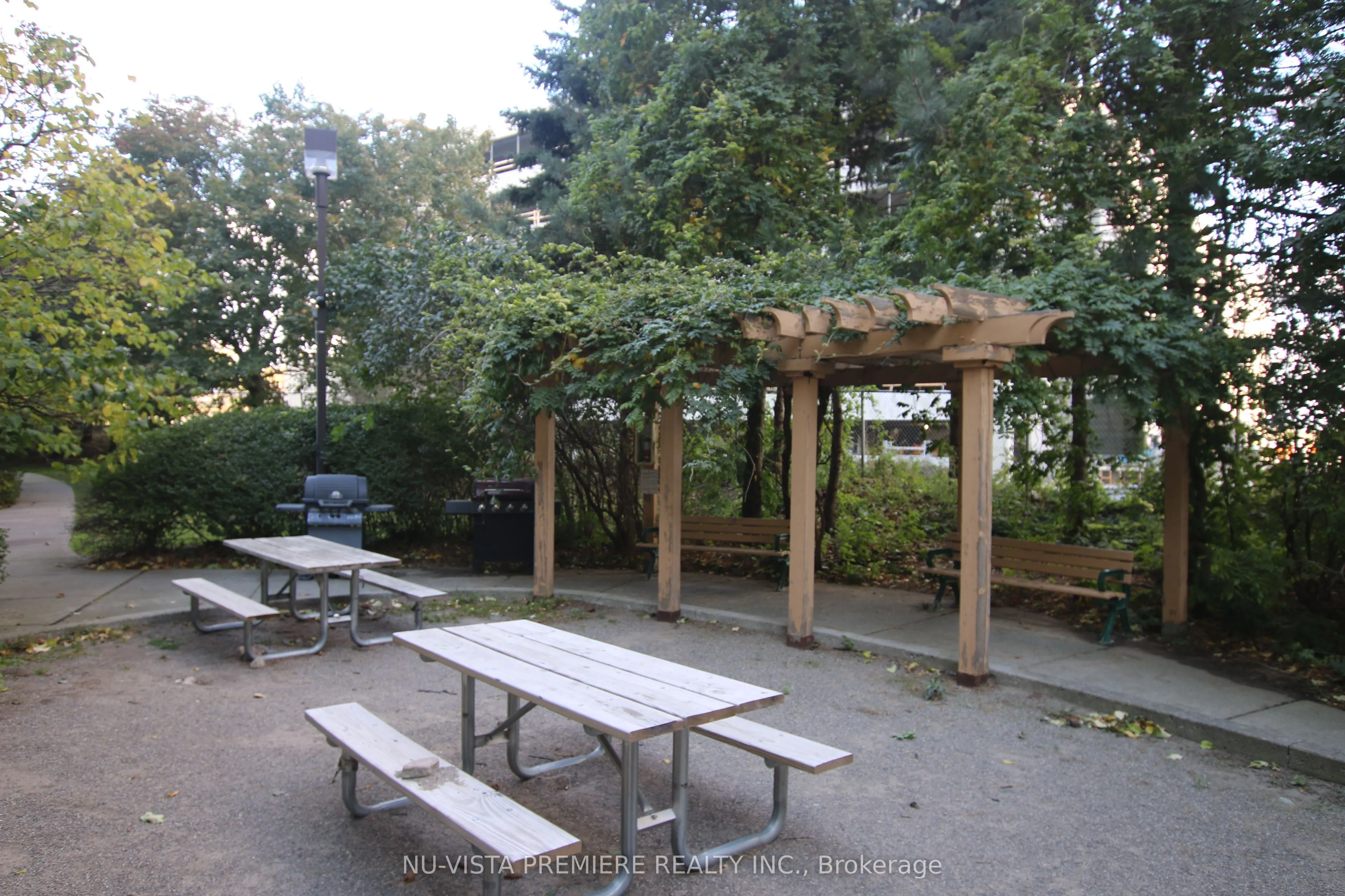115 Hillcrest Avenue, #1406