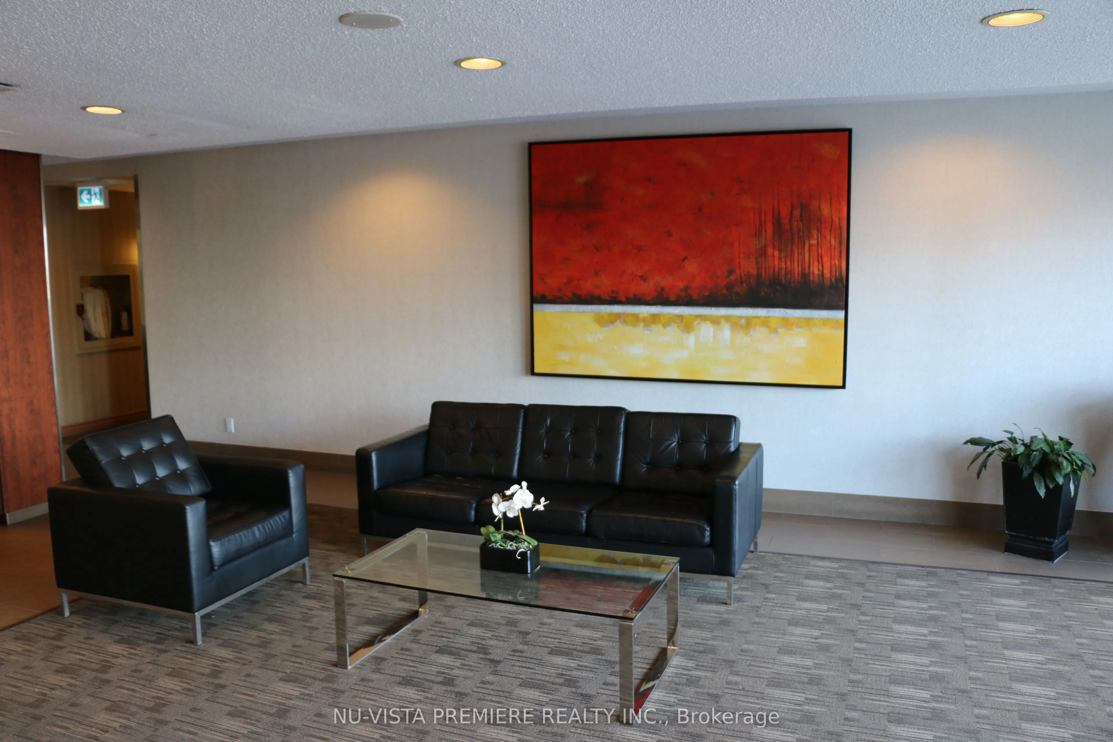 115 Hillcrest Avenue, #1406