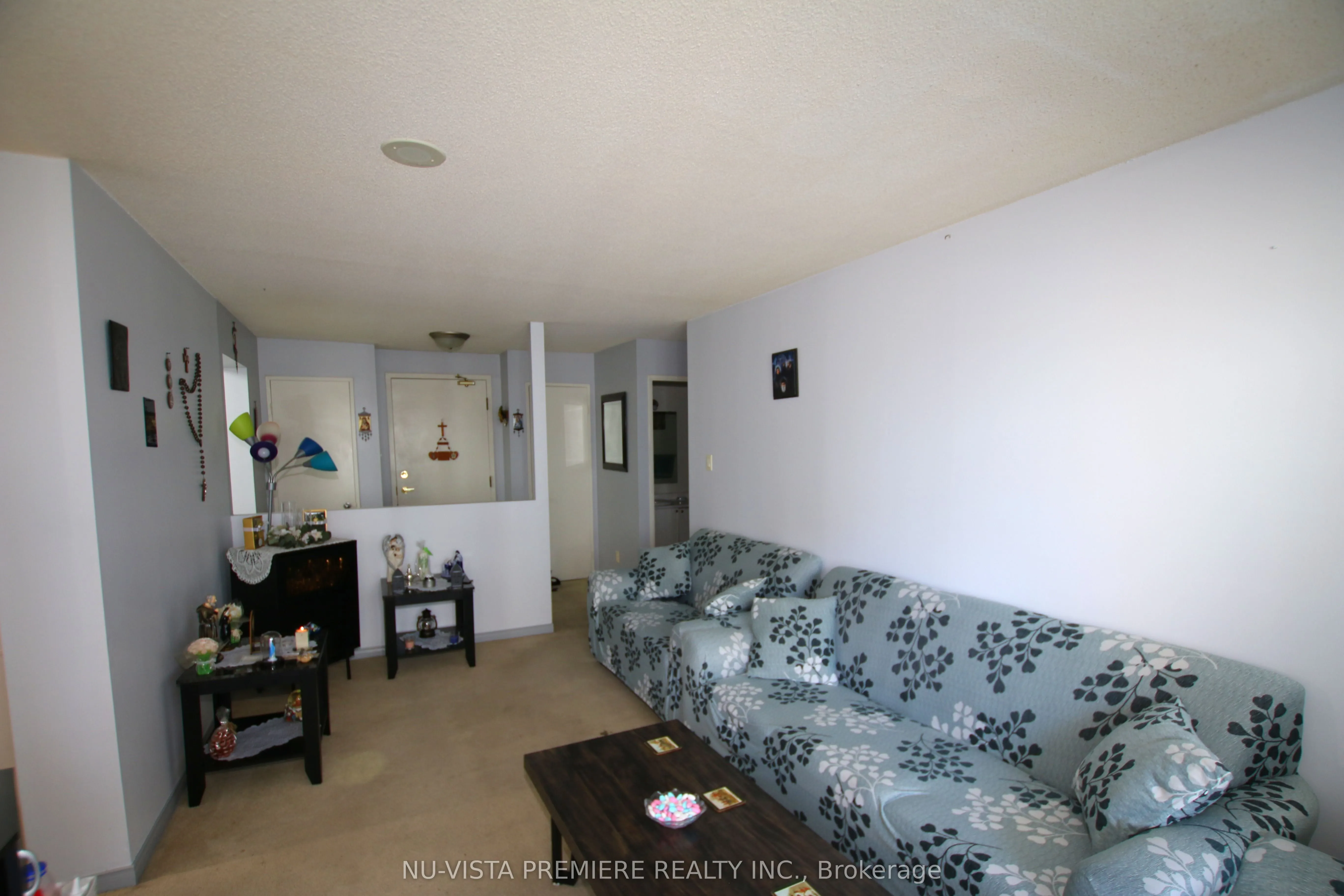 115 Hillcrest Avenue, #1406