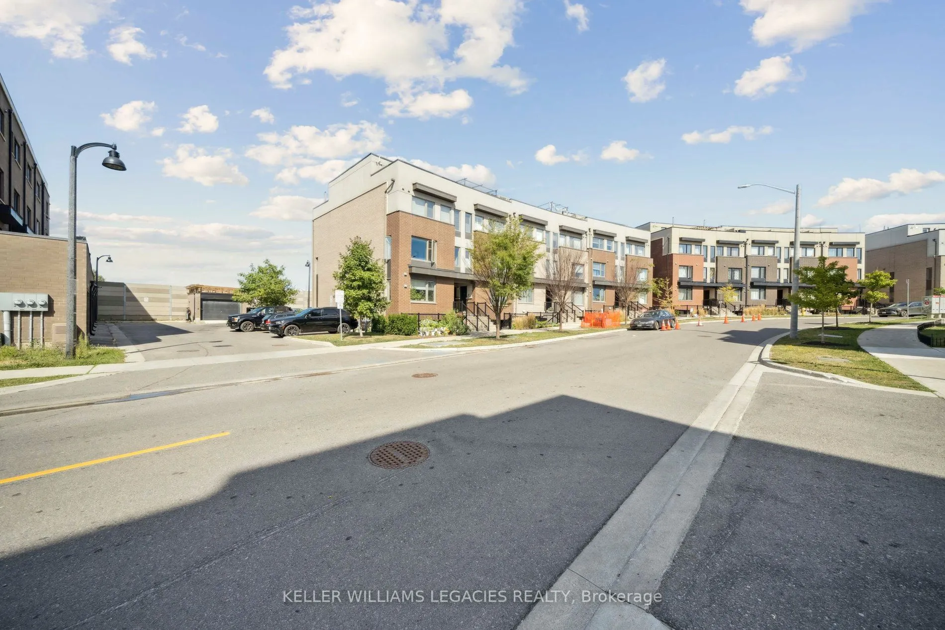 189 William Duncan Road, #6