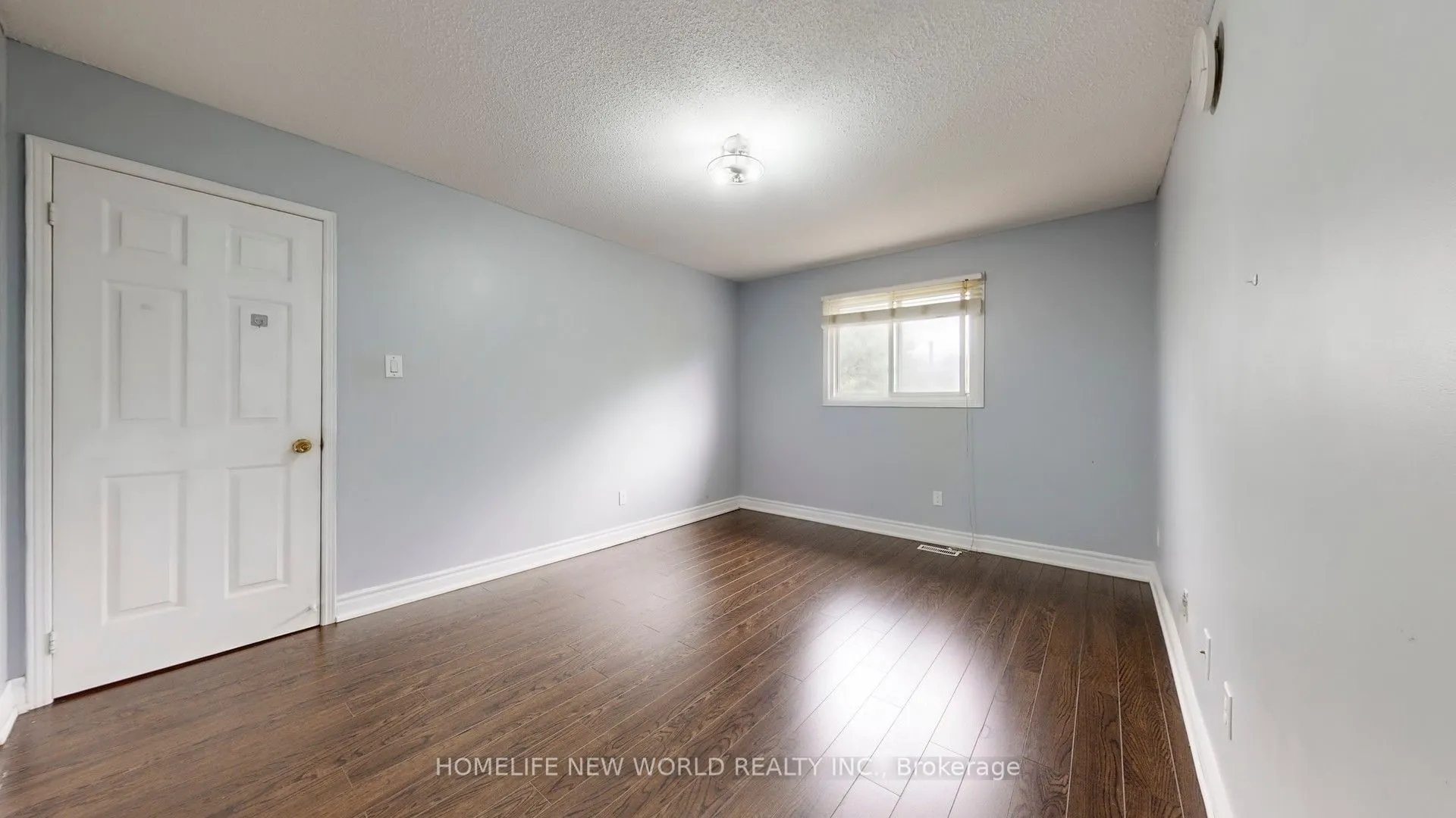 572 Nisbet Court