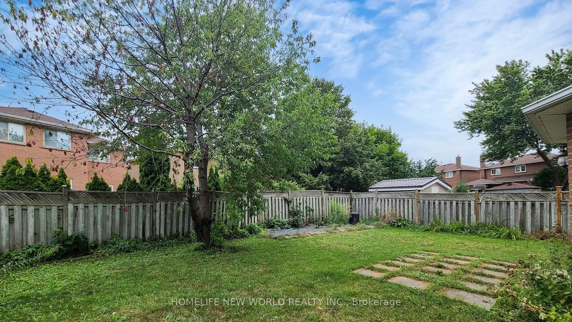 572 Nisbet Court