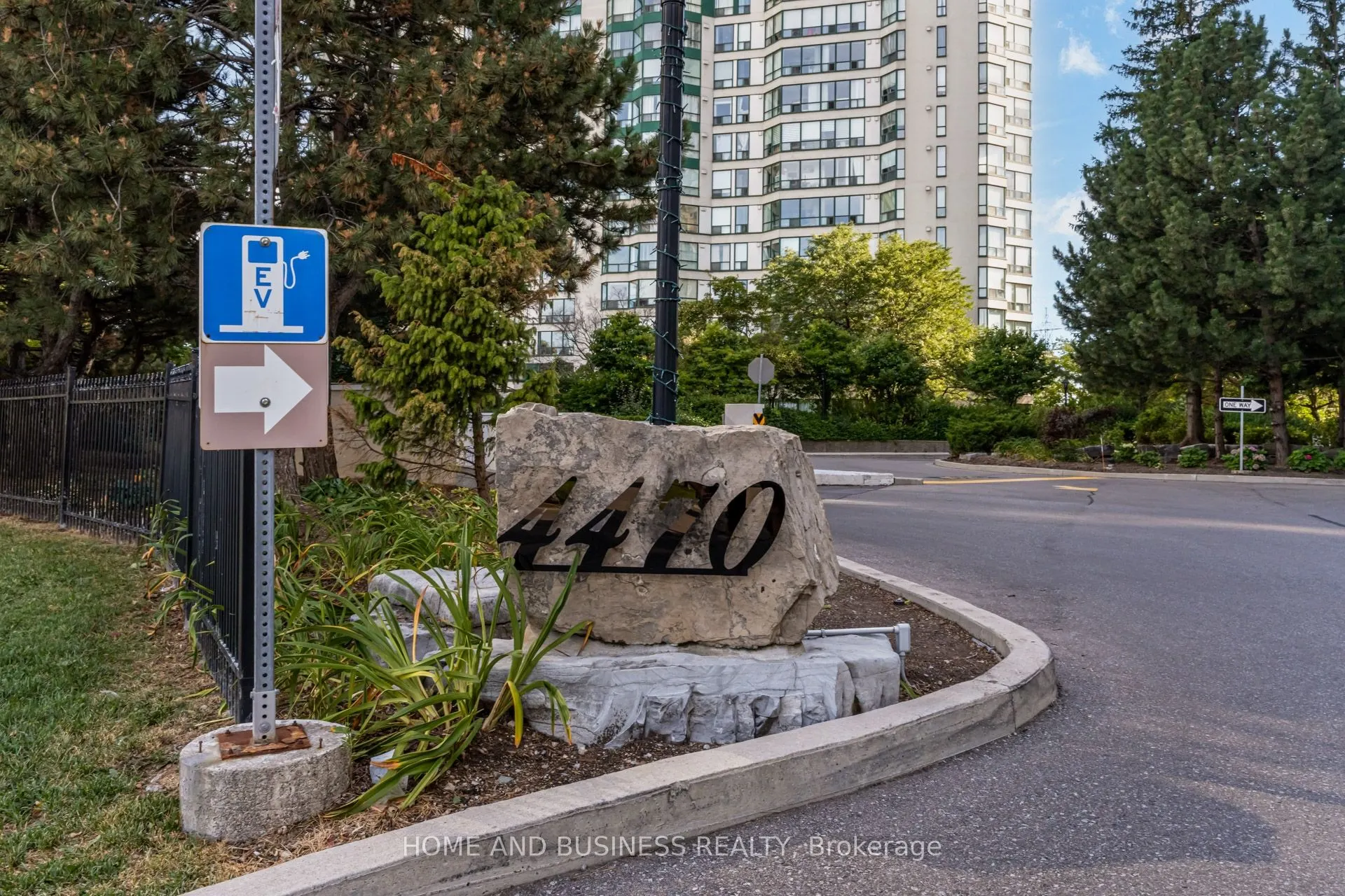 4470 Tucana Court, #1807
