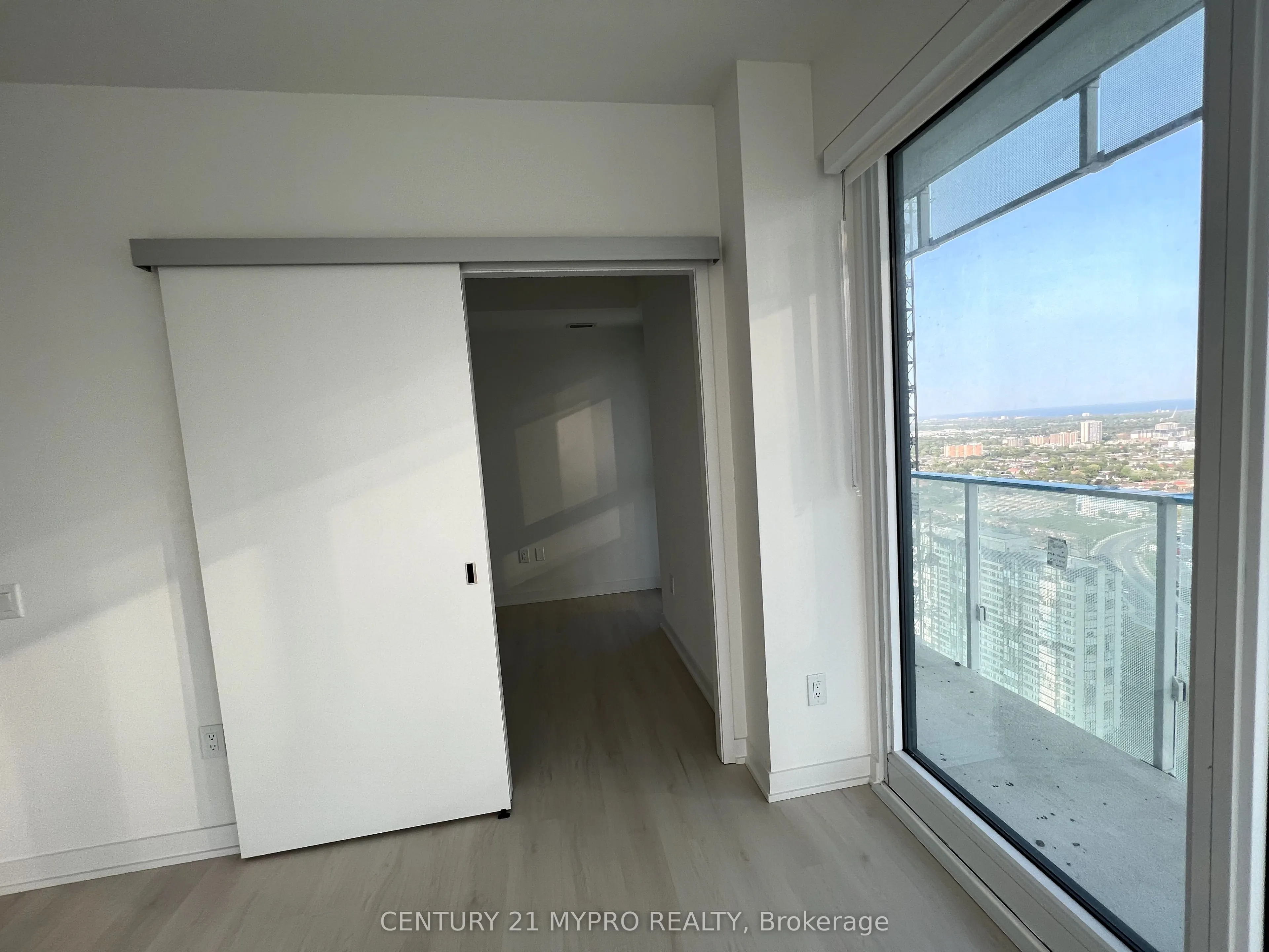3900 Confederation Parkway, #3404
