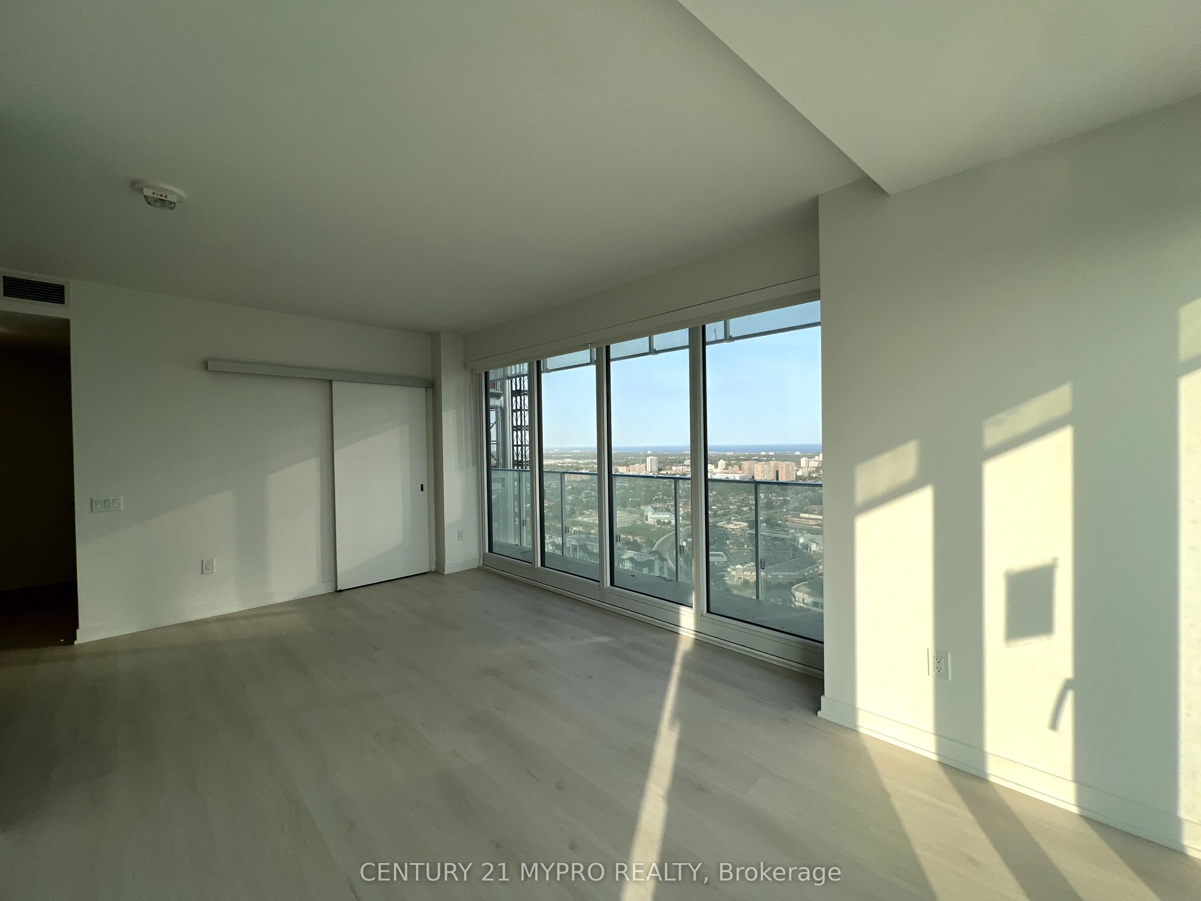 3900 Confederation Parkway, #3404
