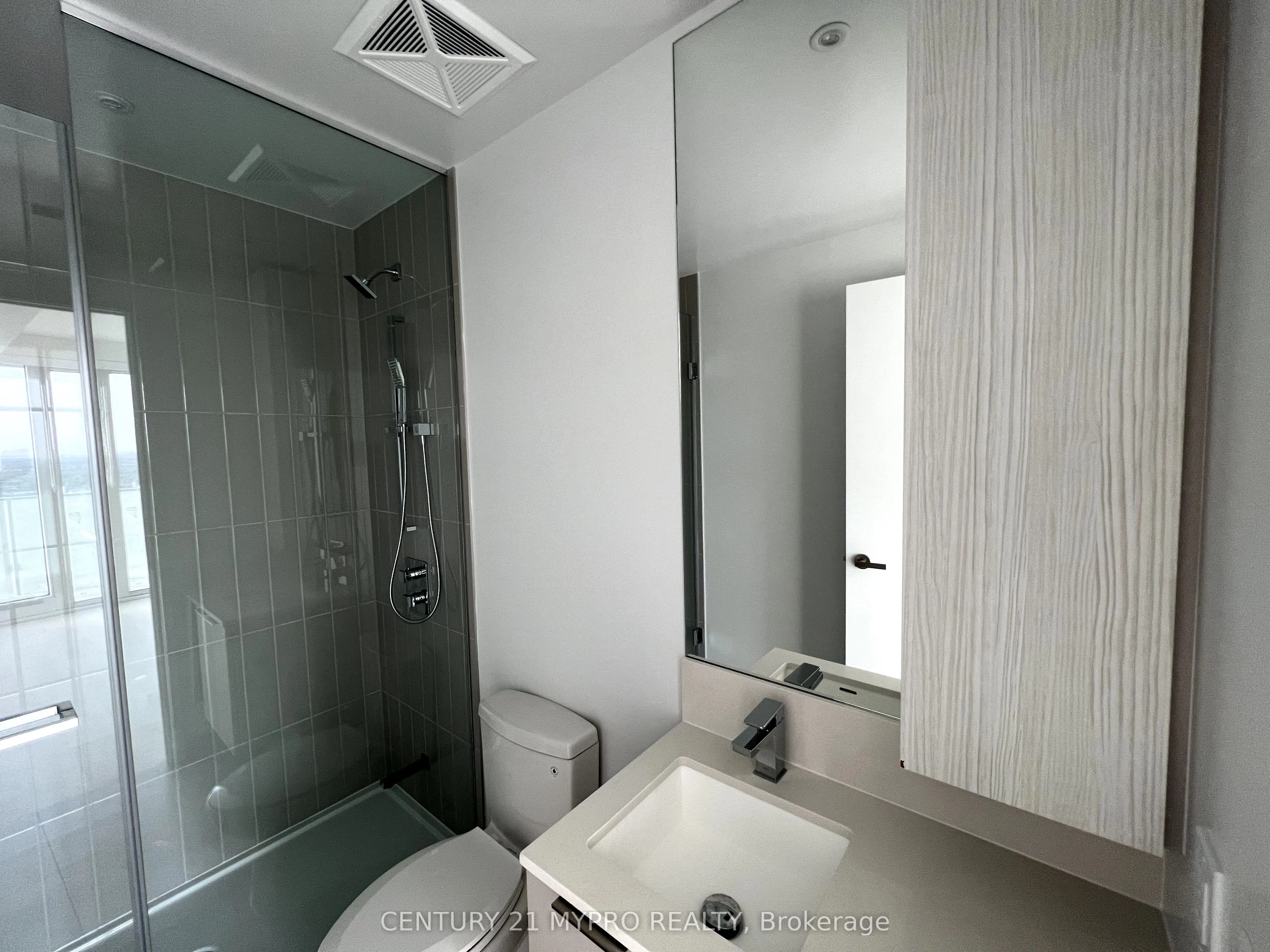 3900 Confederation Parkway, #3404