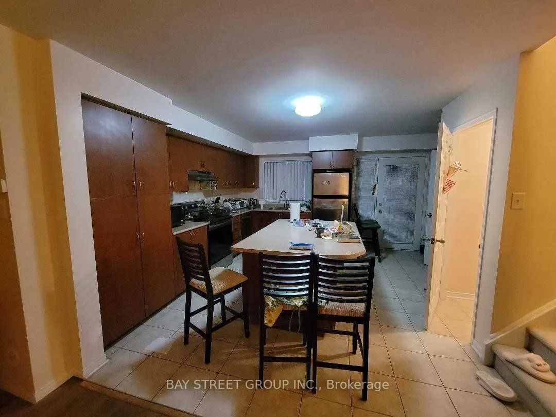 3050 Erin Centre Boulevard, #53