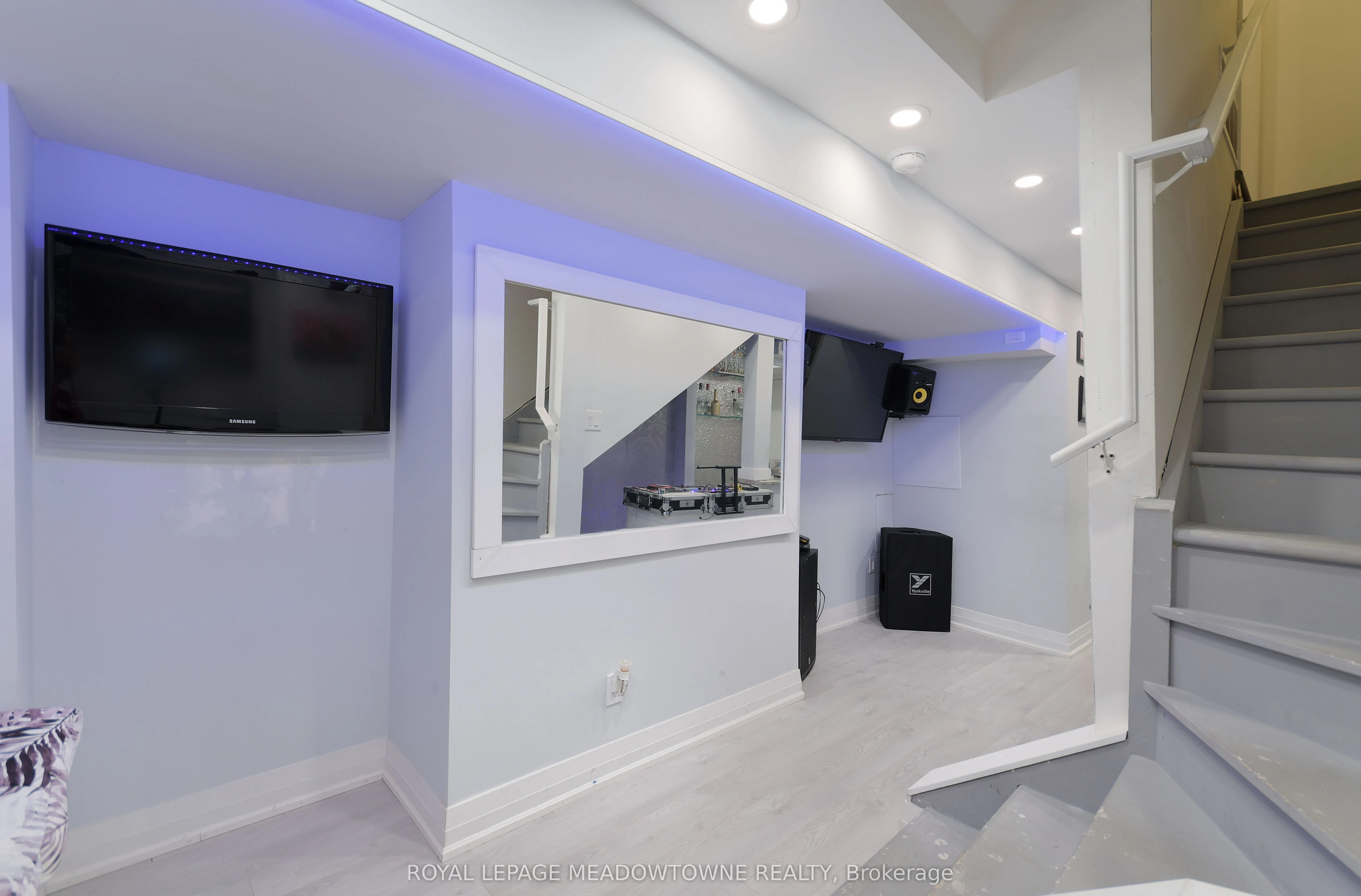 21 Labrish Road