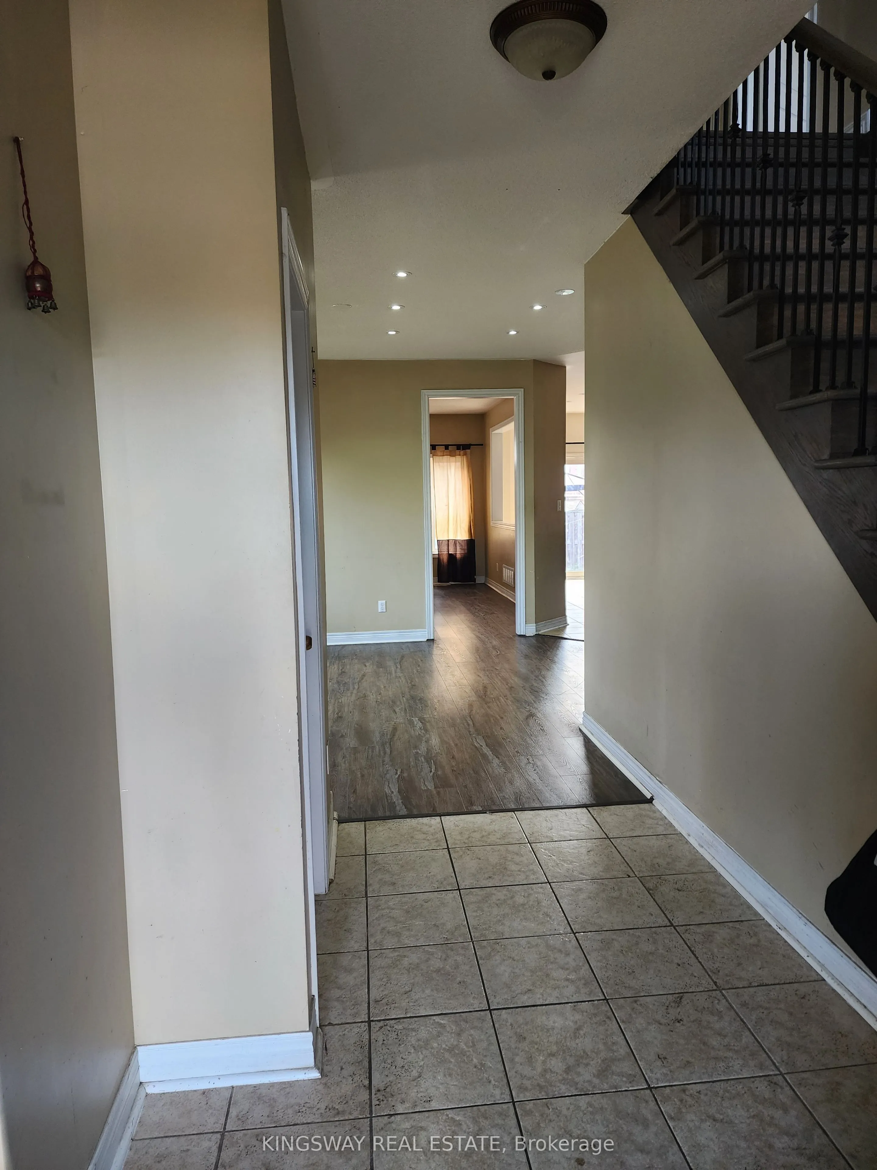65 Pefferlaw Circle, #Upper