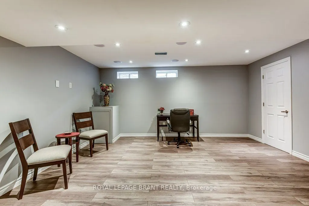 35 Dredge Court
