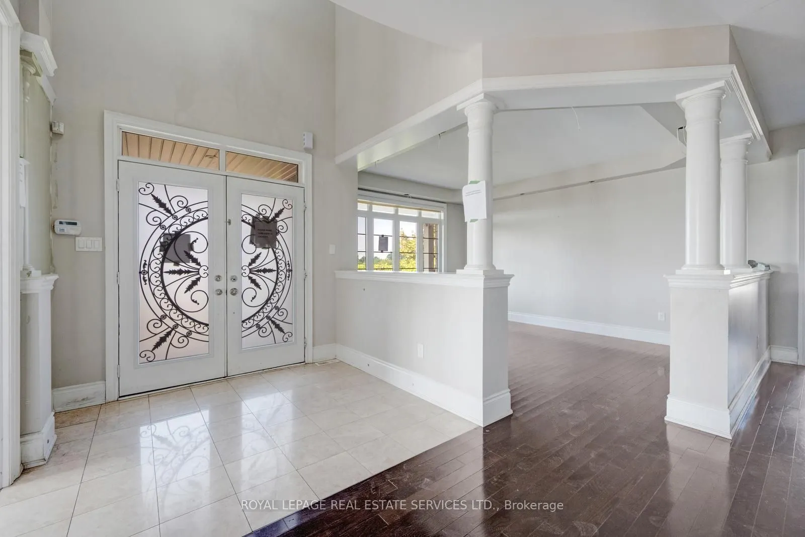 2 Riverstone Drive